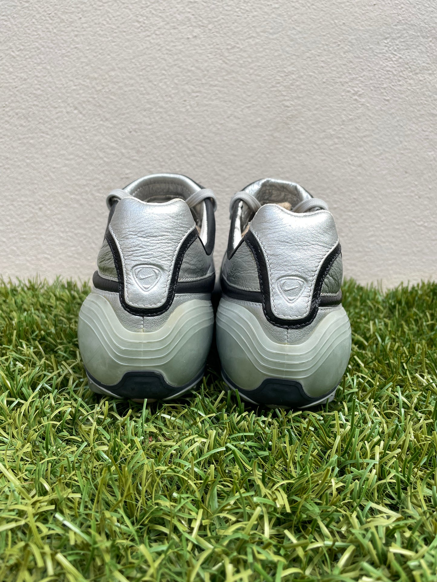 Nike Tiempo Air Legend (8.5US)