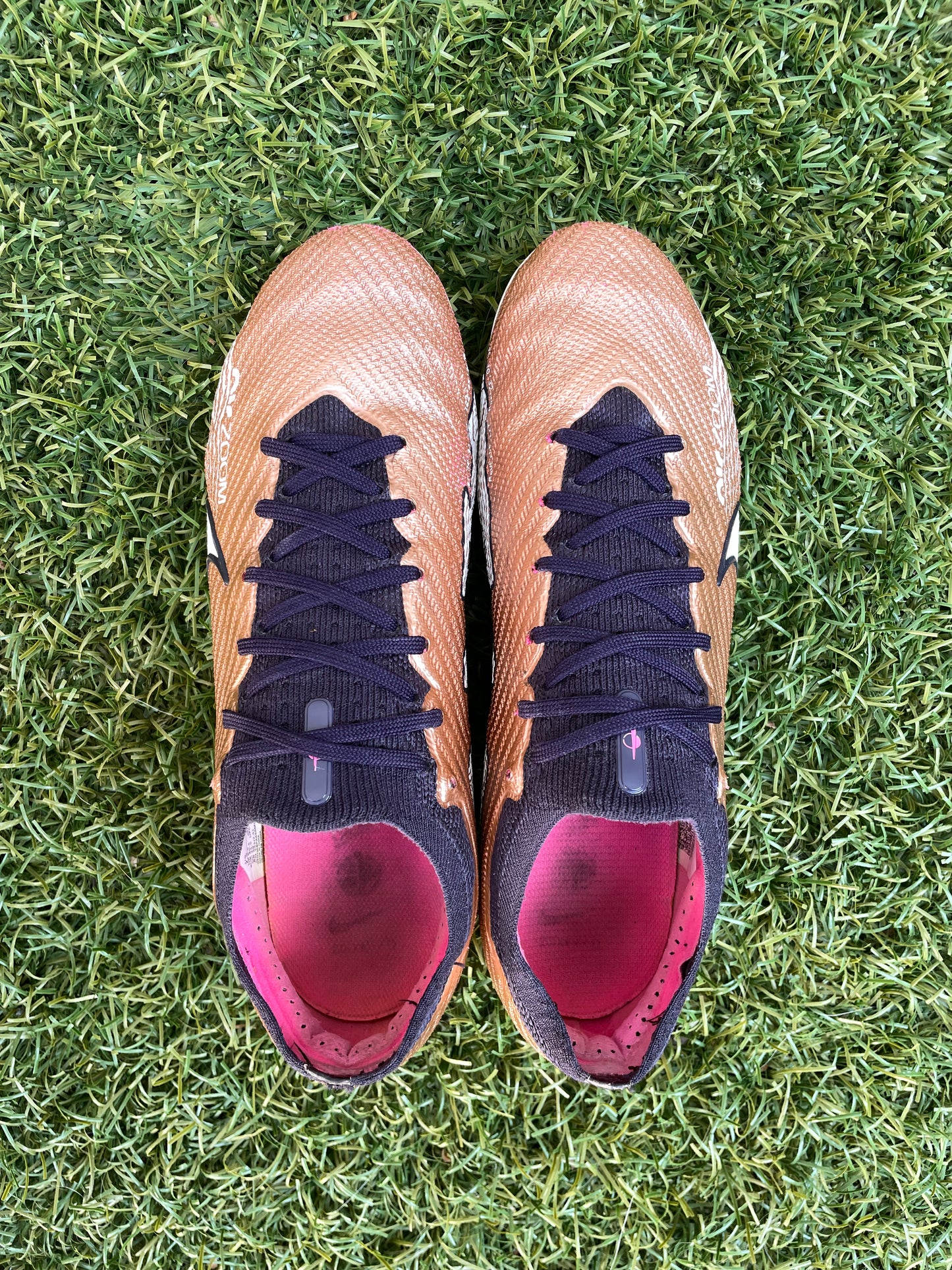 Nike Mercurial Vapor XV (7.5US)