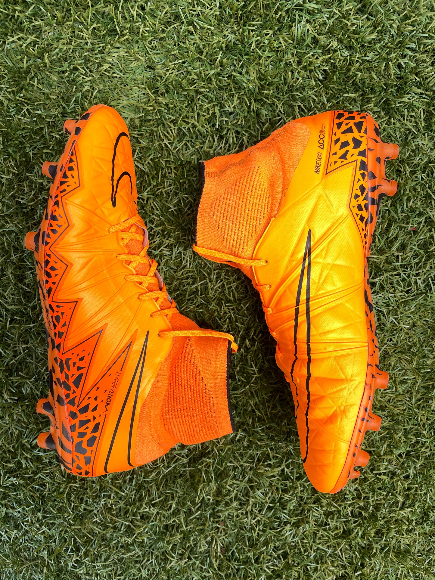 Nike Hypervenom Phantom II (13US)