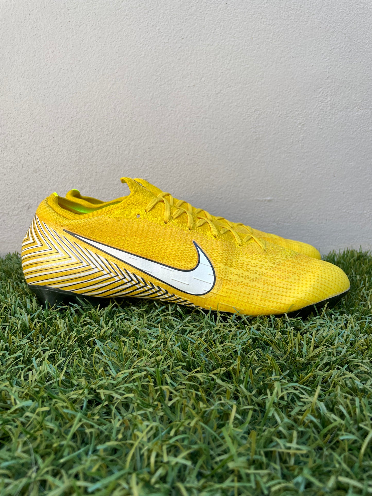 Nike Mercurial Vapor XII (13US)