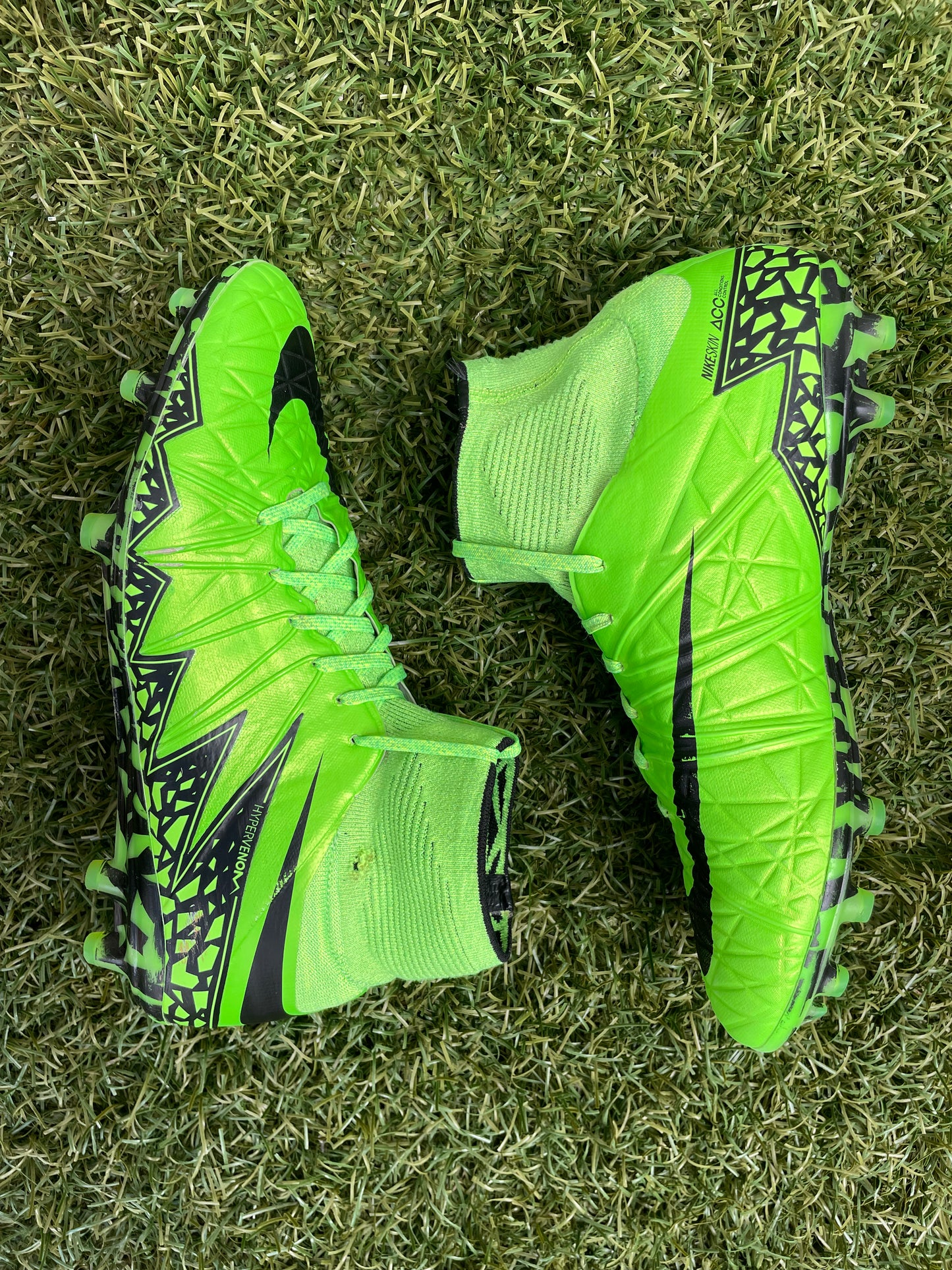 Nike Hypervenom Phantom II (8US)