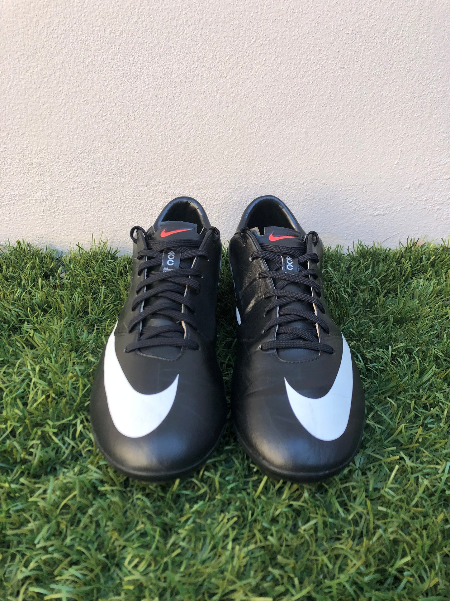 Nike Mercurial Vapor IX (8.5US)