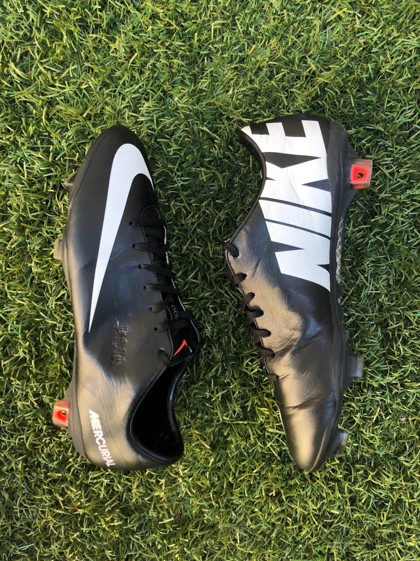 Nike Mercurial Vapor IX (8.5US)