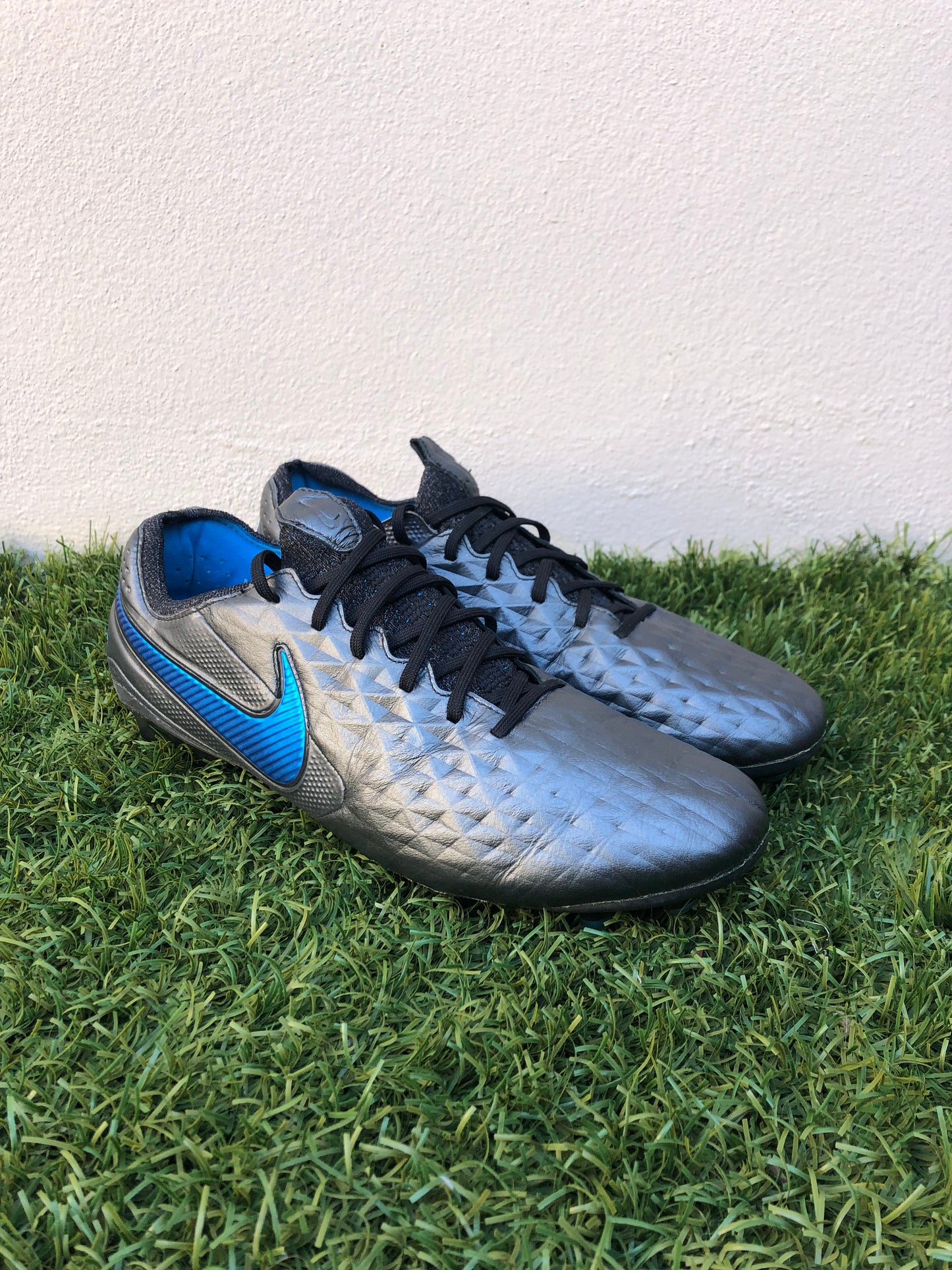 Nike Tiempo Legend VIII (9US)
