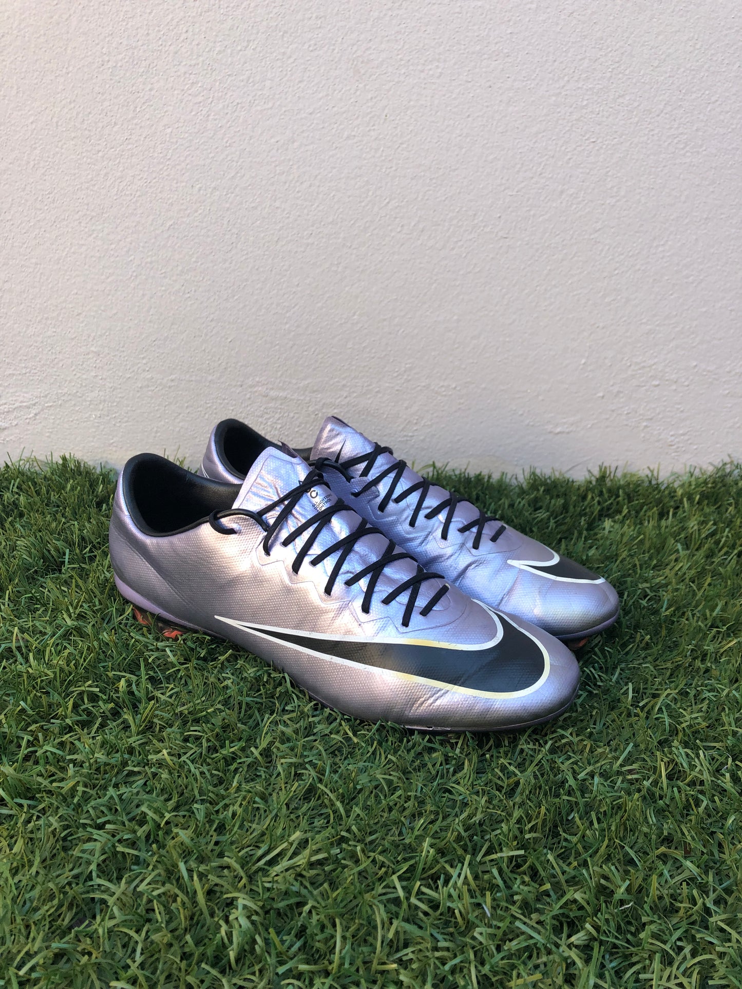 Nike Mercurial Vapor X (9.5US)