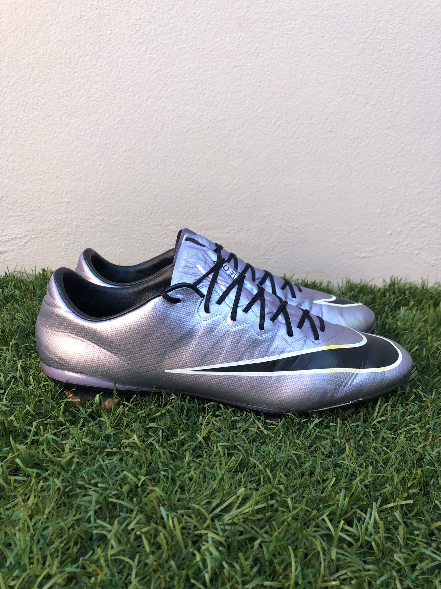Nike Mercurial Vapor X (9.5US)