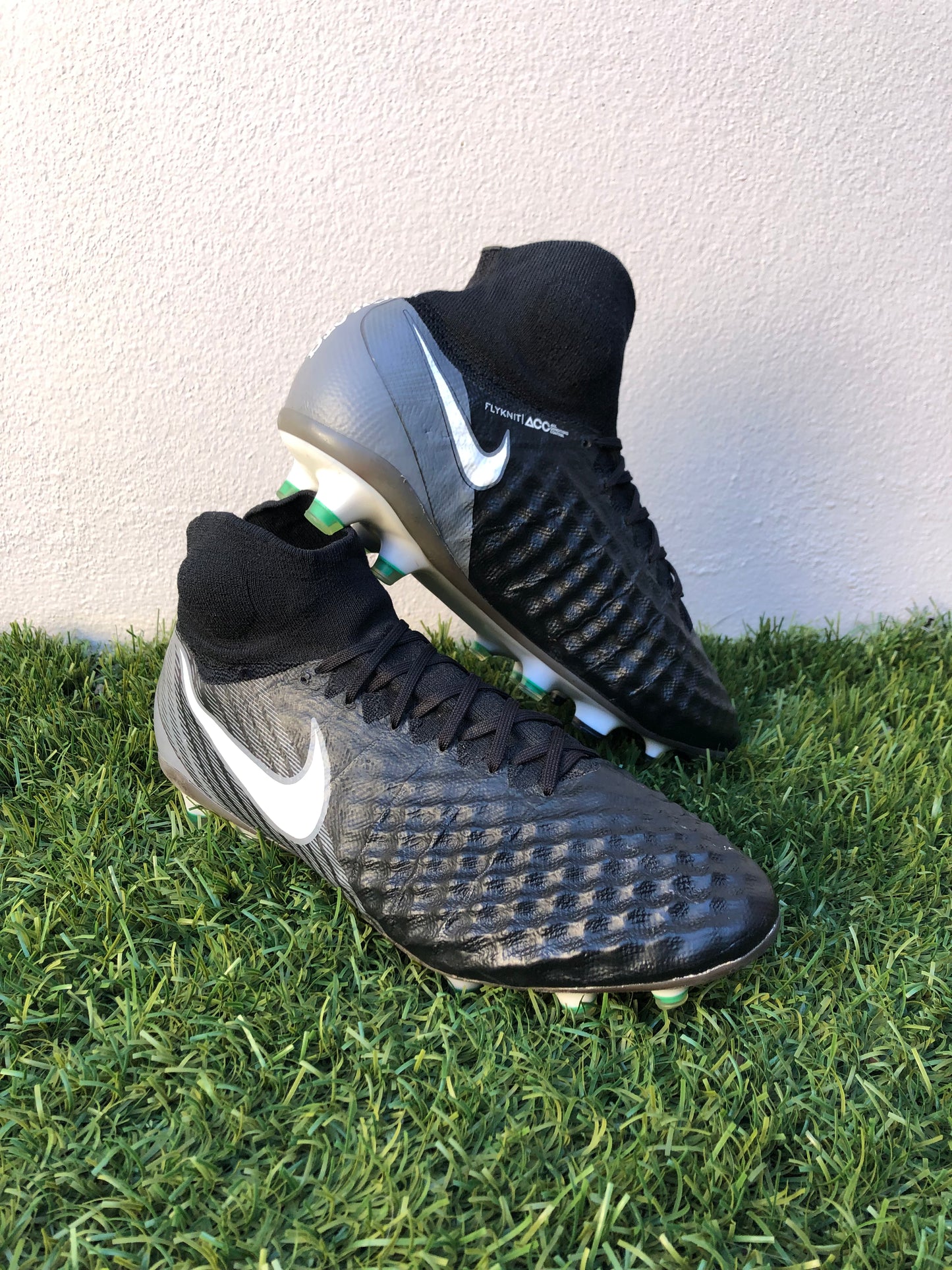 Nike Magista Obra II (9.5US)