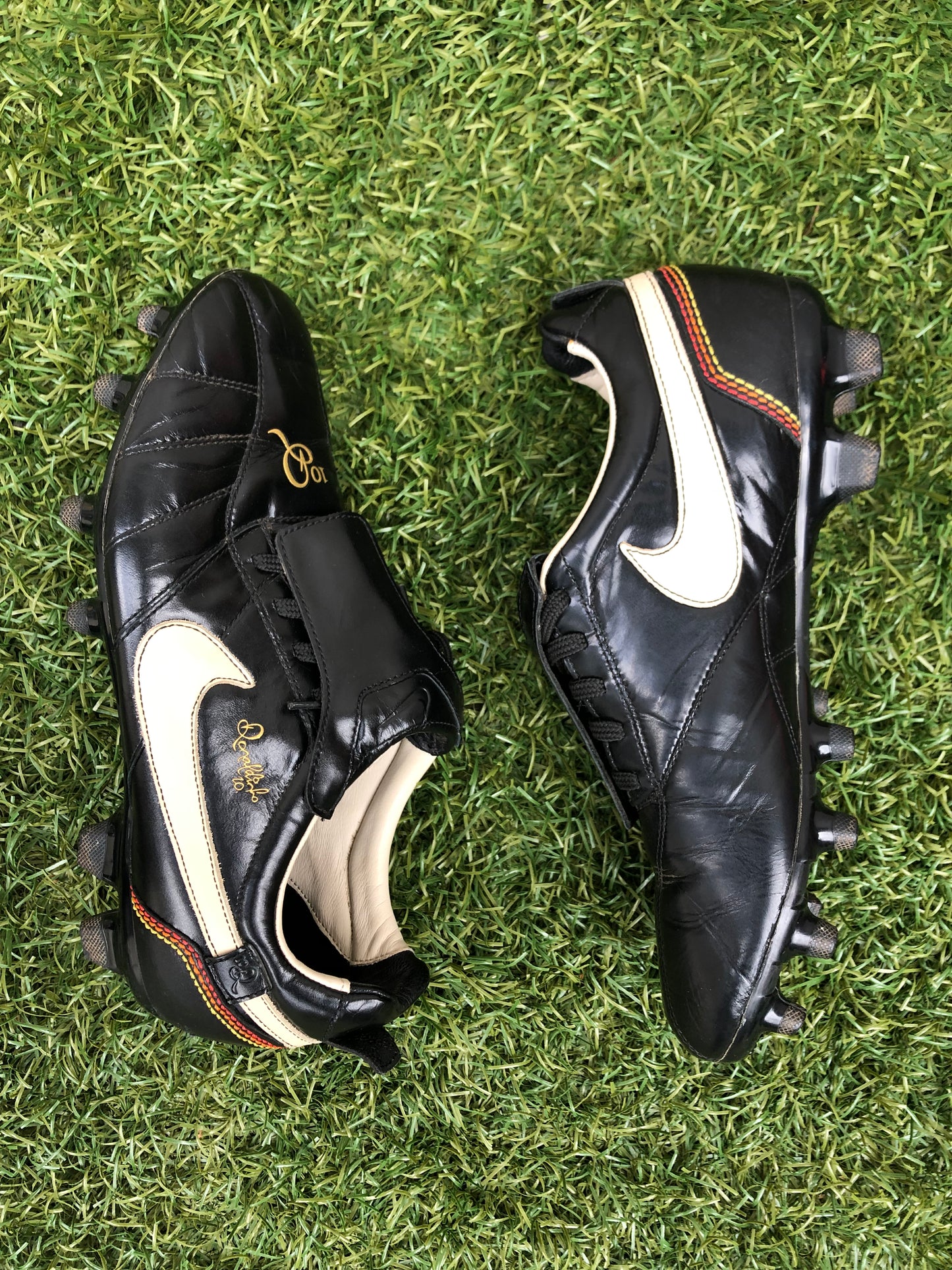Nike Tiempo Ronaldinho 10R (8.5US)