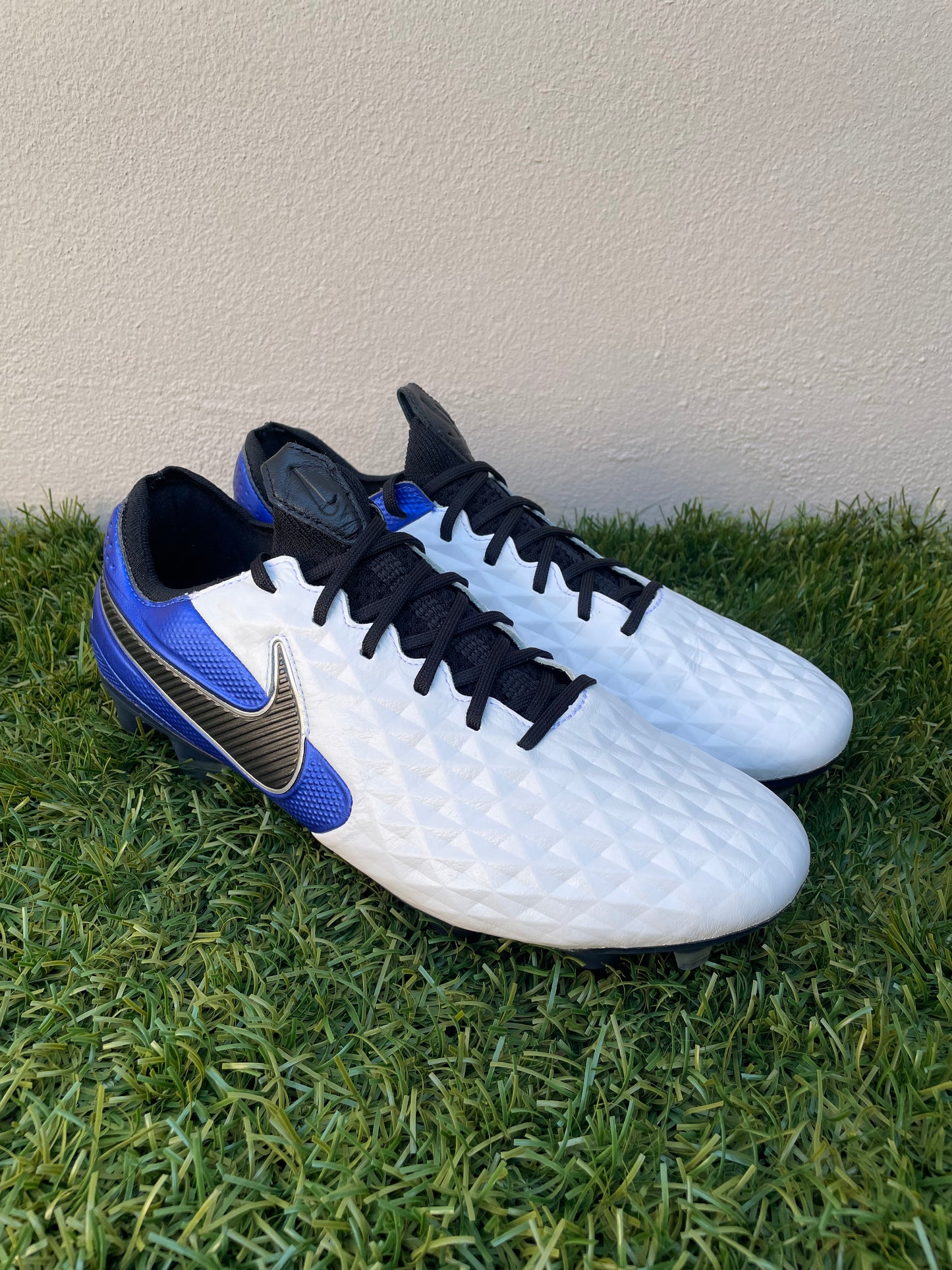 Nike Tiempo Legend VIII (9US)