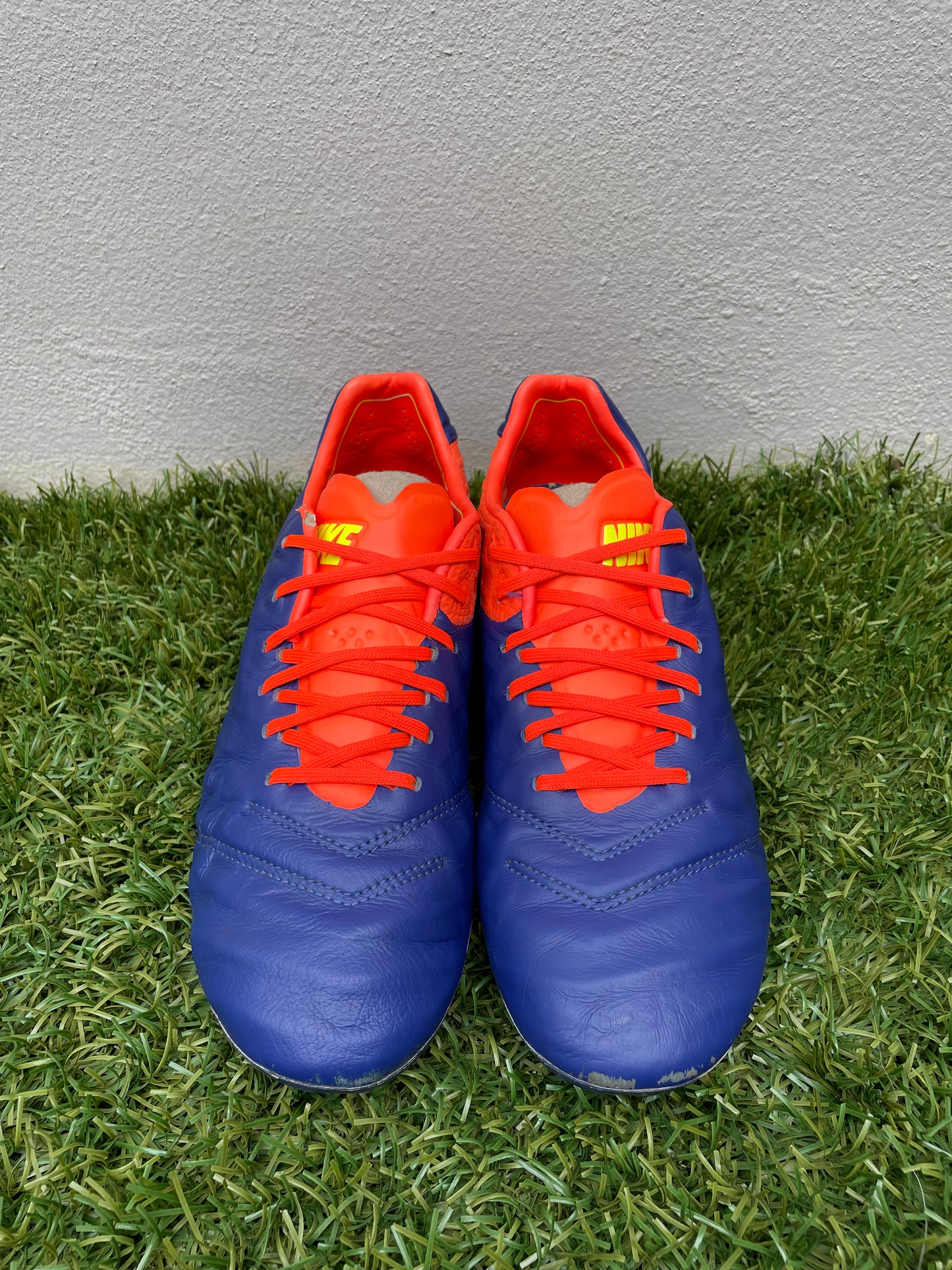 Nike Tiempo Legend VI (8.5US)