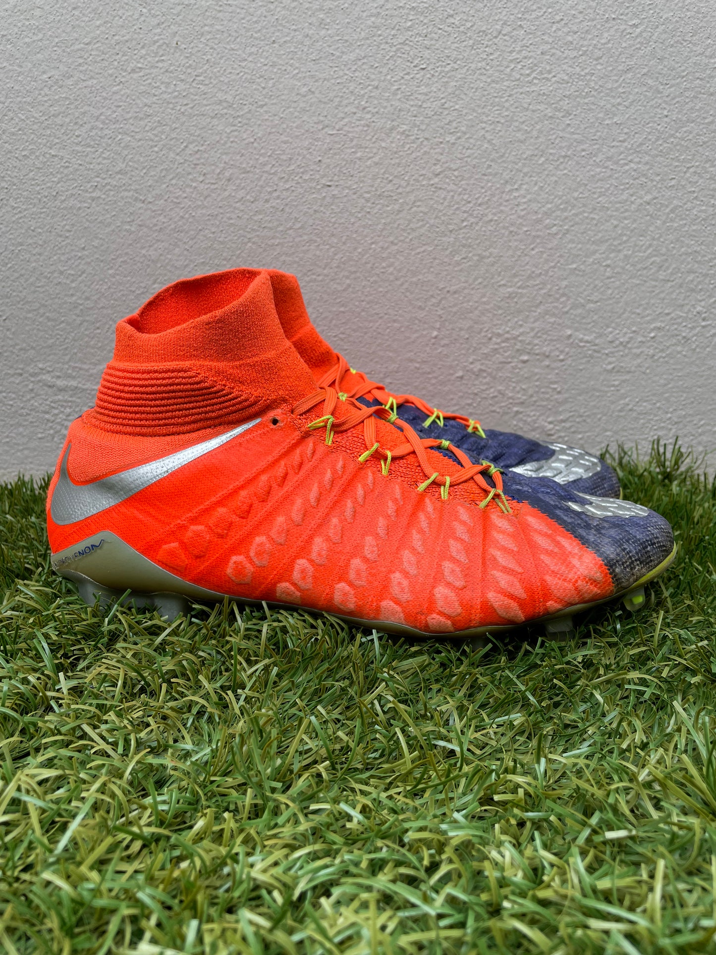 Nike Hypervenom Phantom III DF (8US)