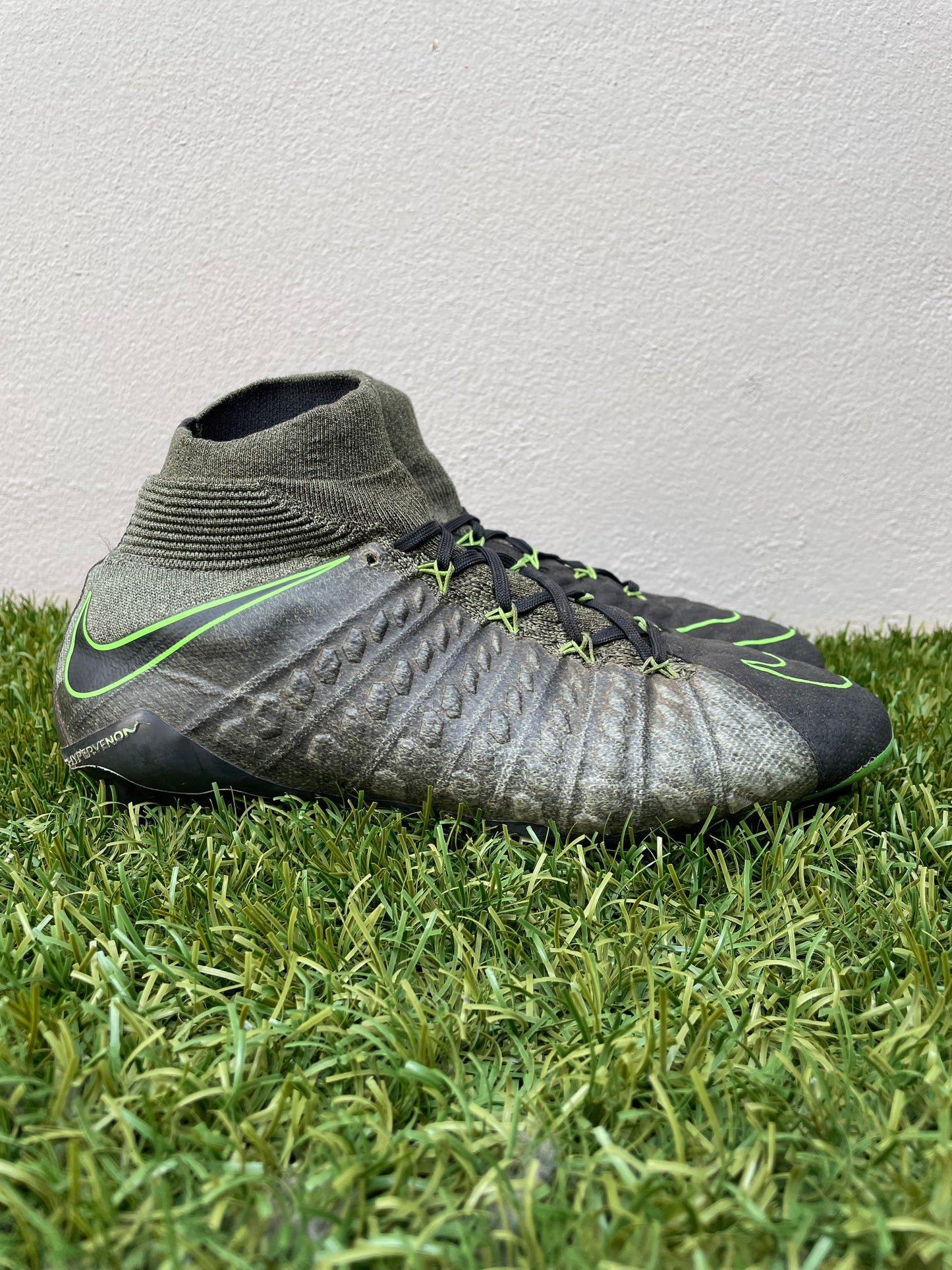 Nike Hypervenom Phantom III DF (8US)