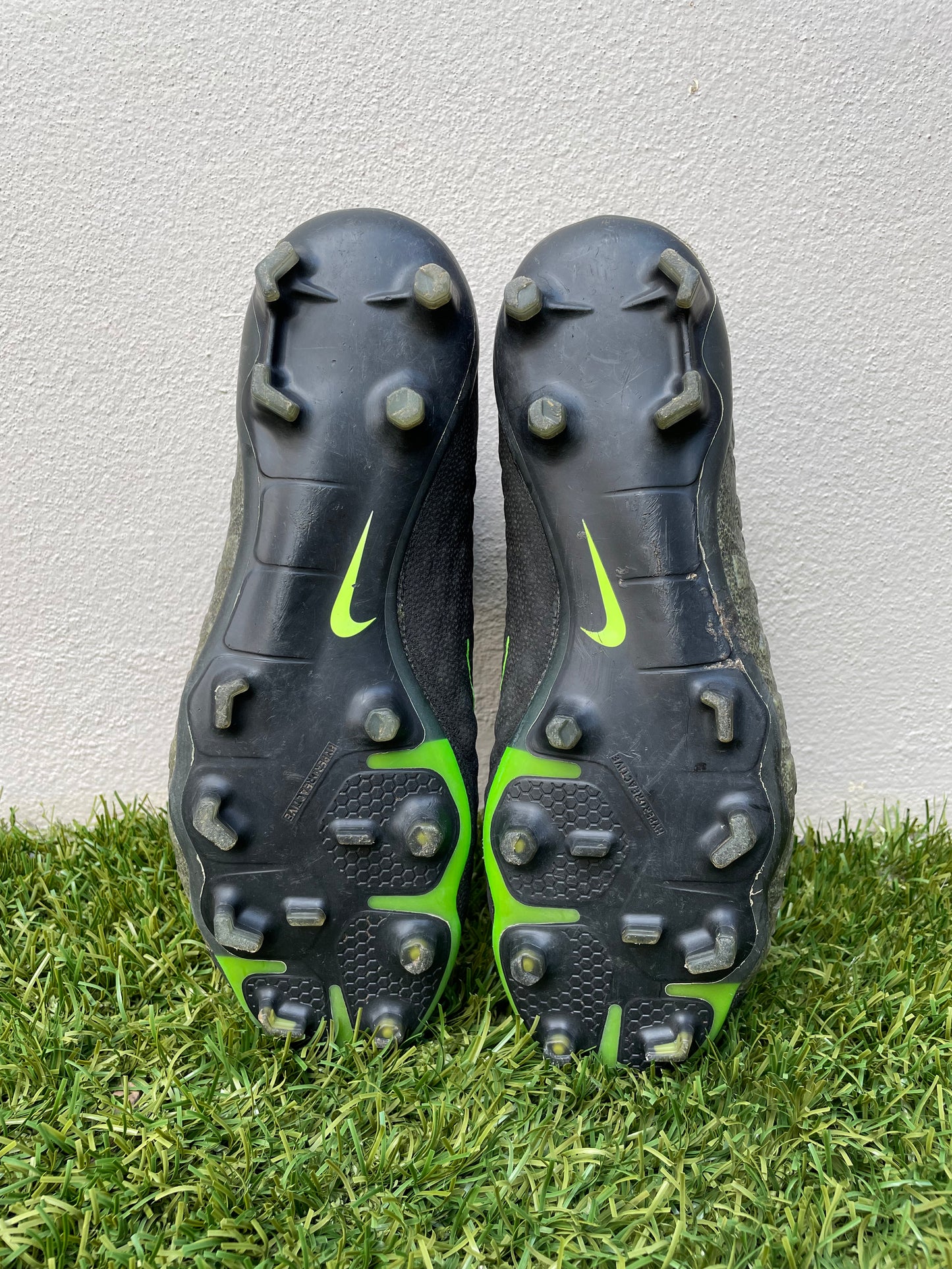 Nike Hypervenom Phantom III DF (8US)