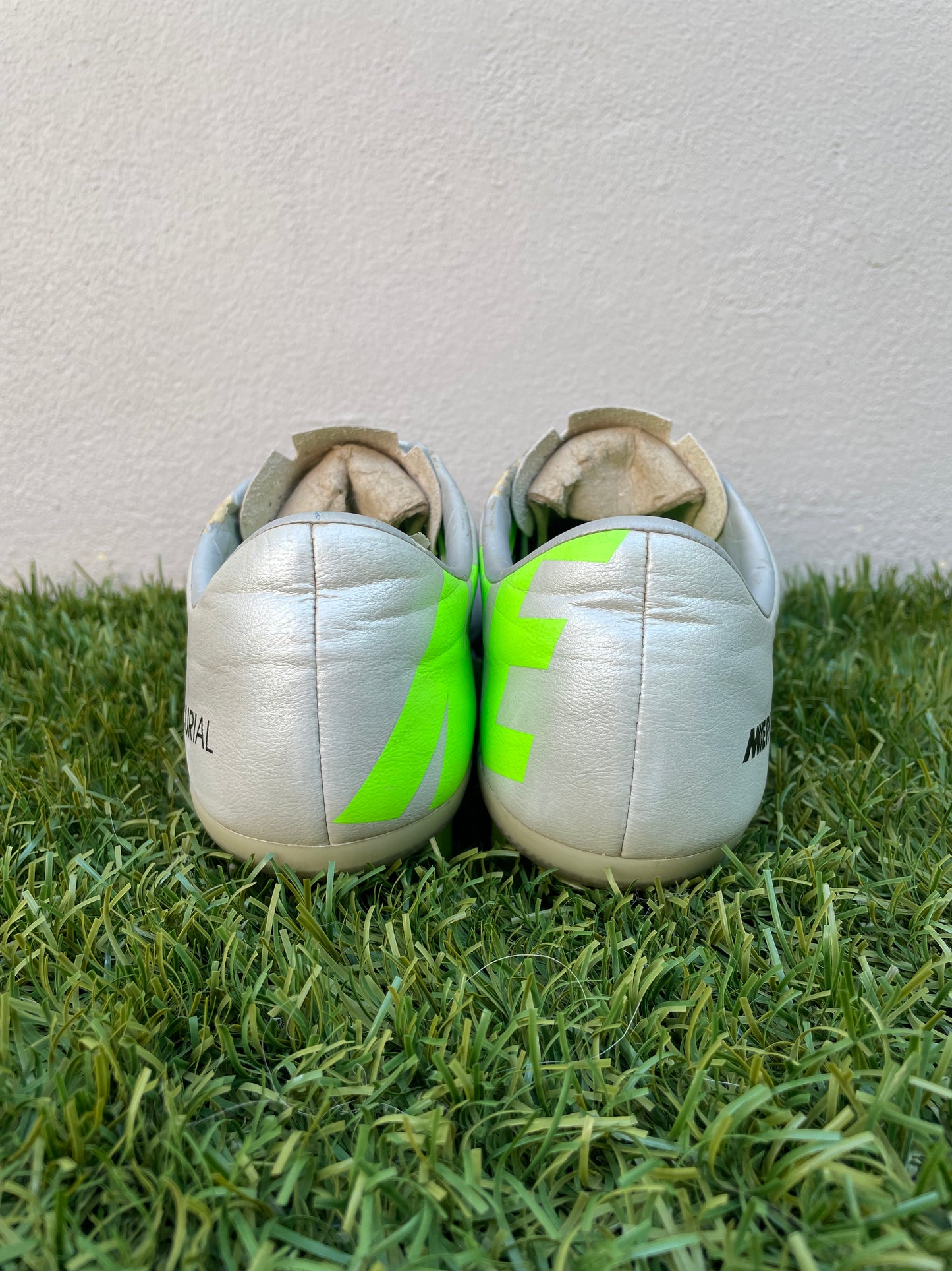 Nike Mercurial Vapor IX (8.5US)