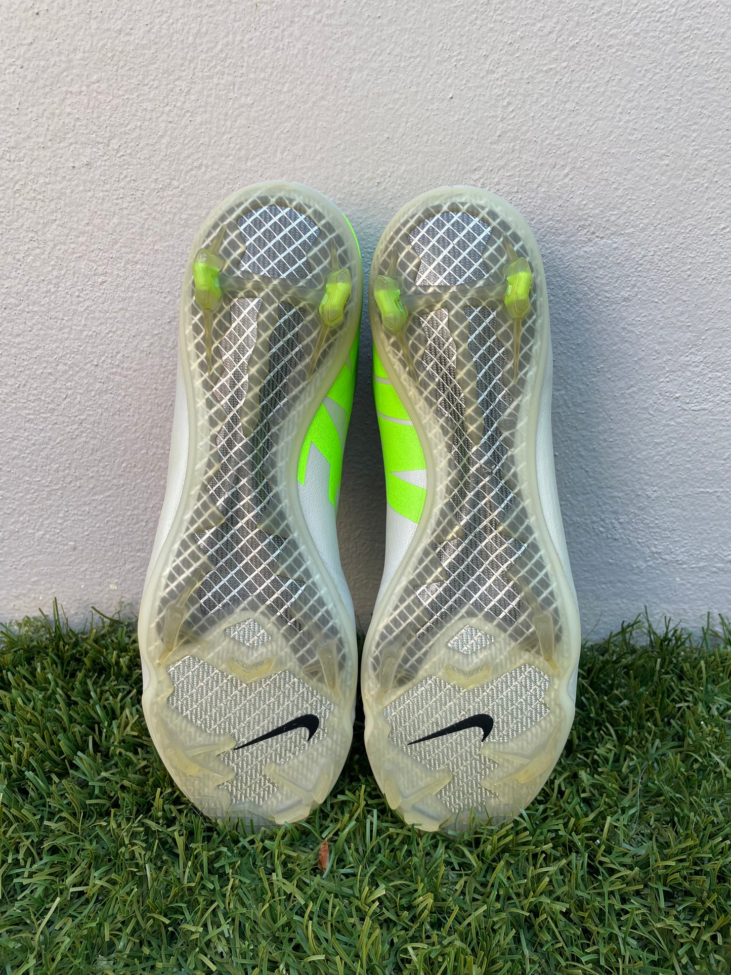 Nike Mercurial Vapor IX (8.5US)