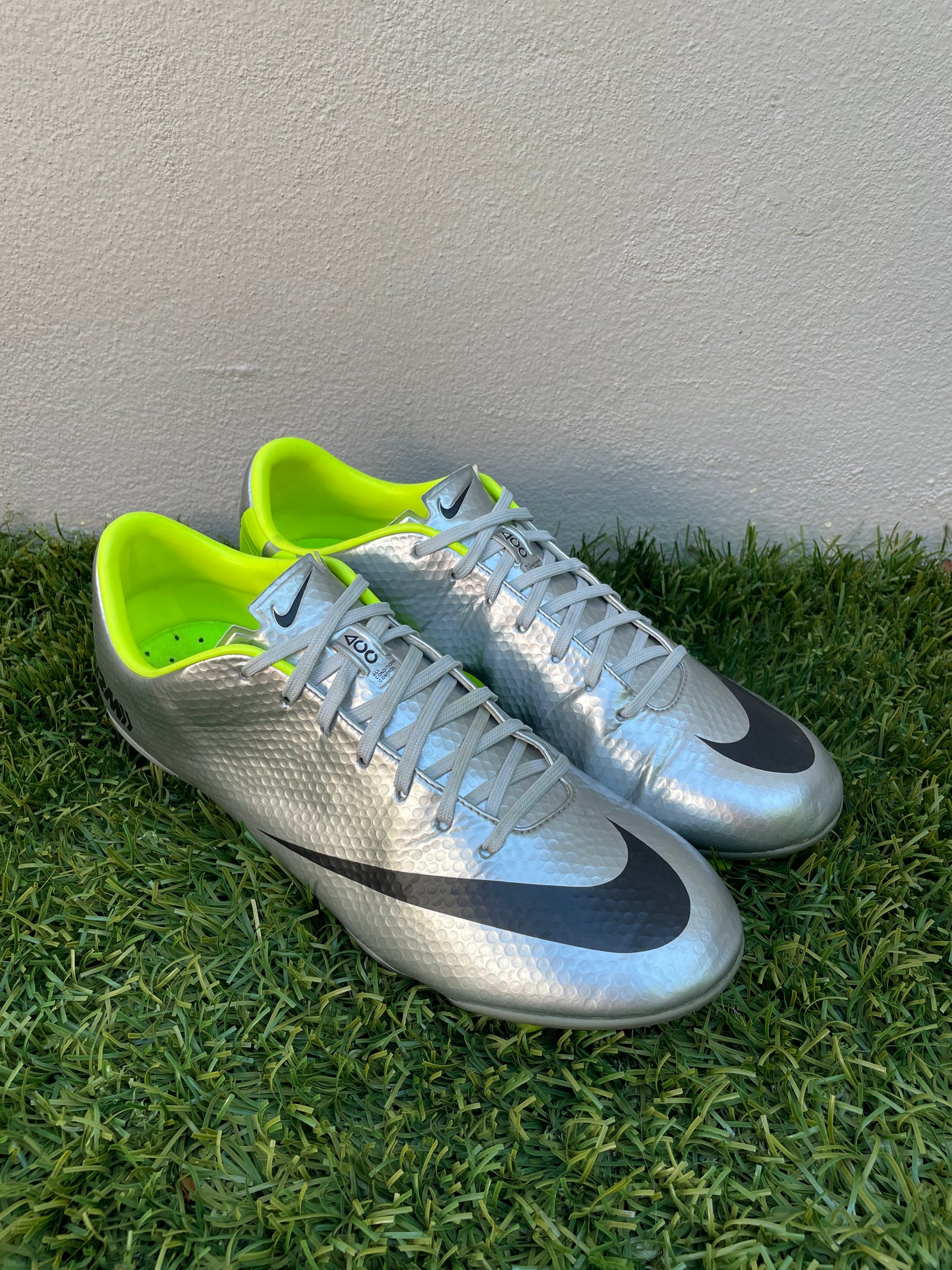 Nike Mercurial Vapor IX (7.5US)