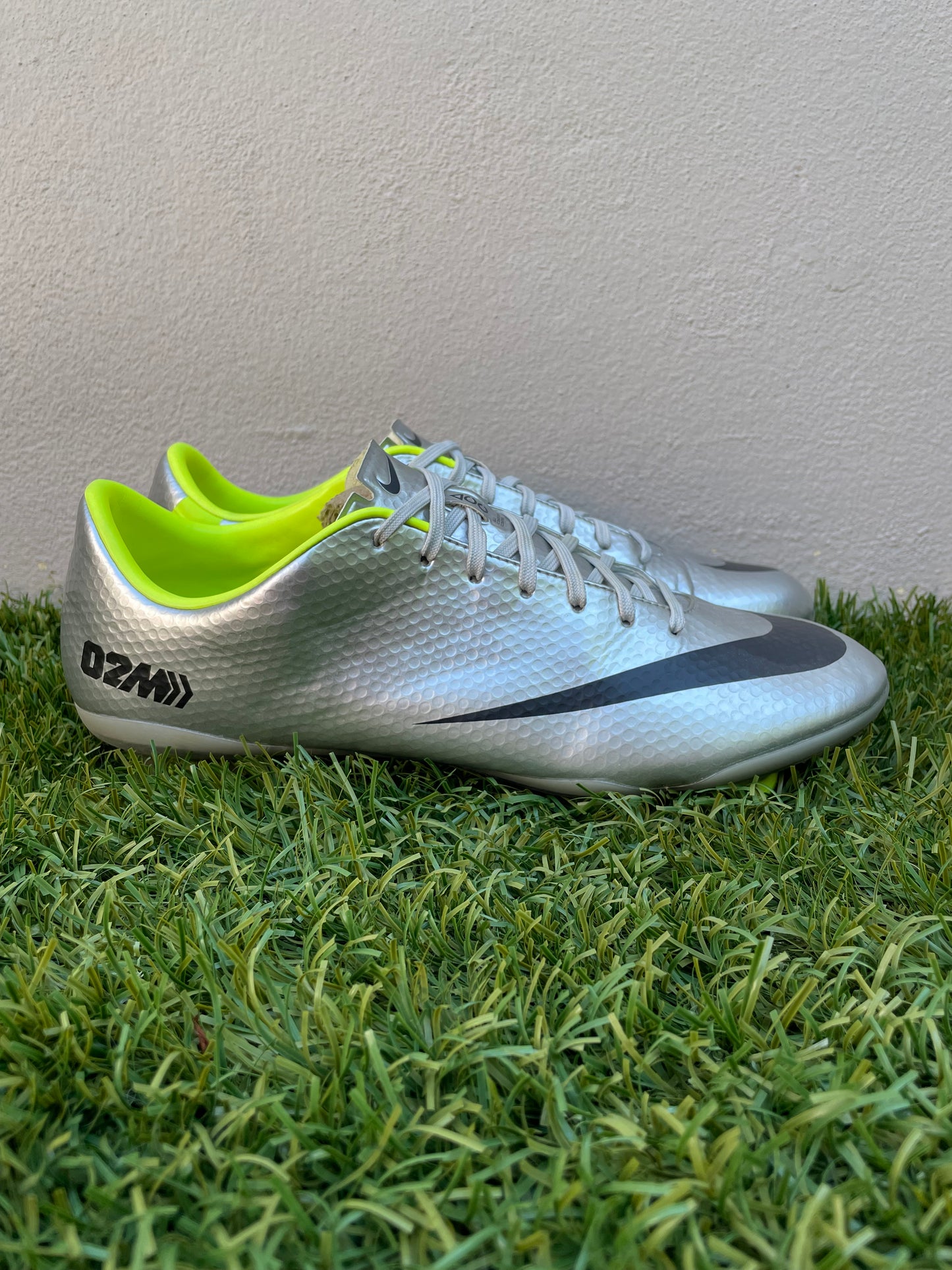 Nike Mercurial Vapor IX (7.5US)