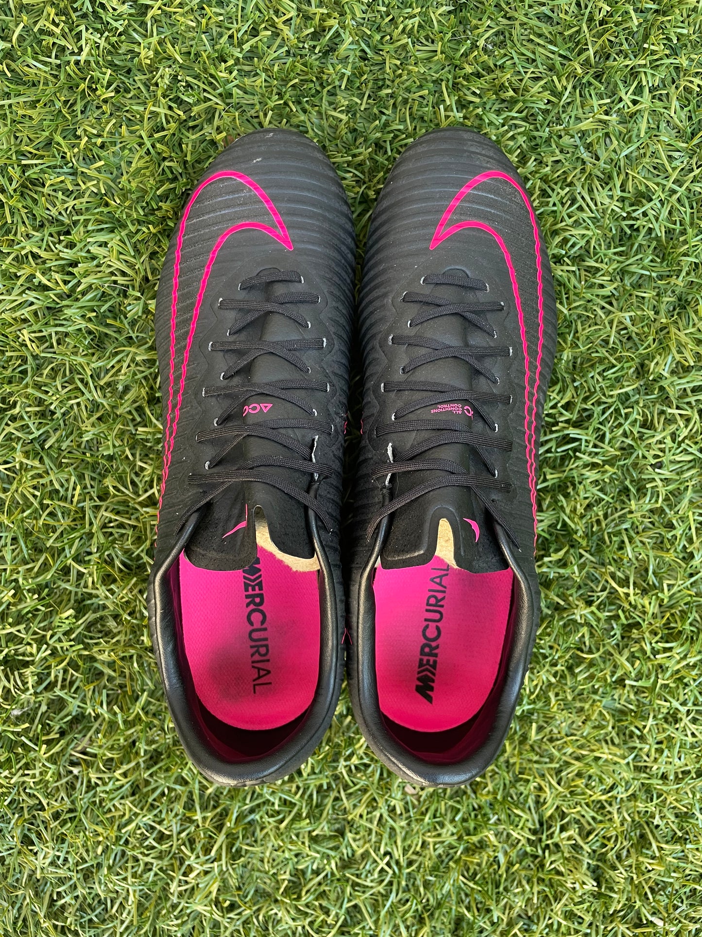 Nike Mercurial Vapor XI (8.5US)