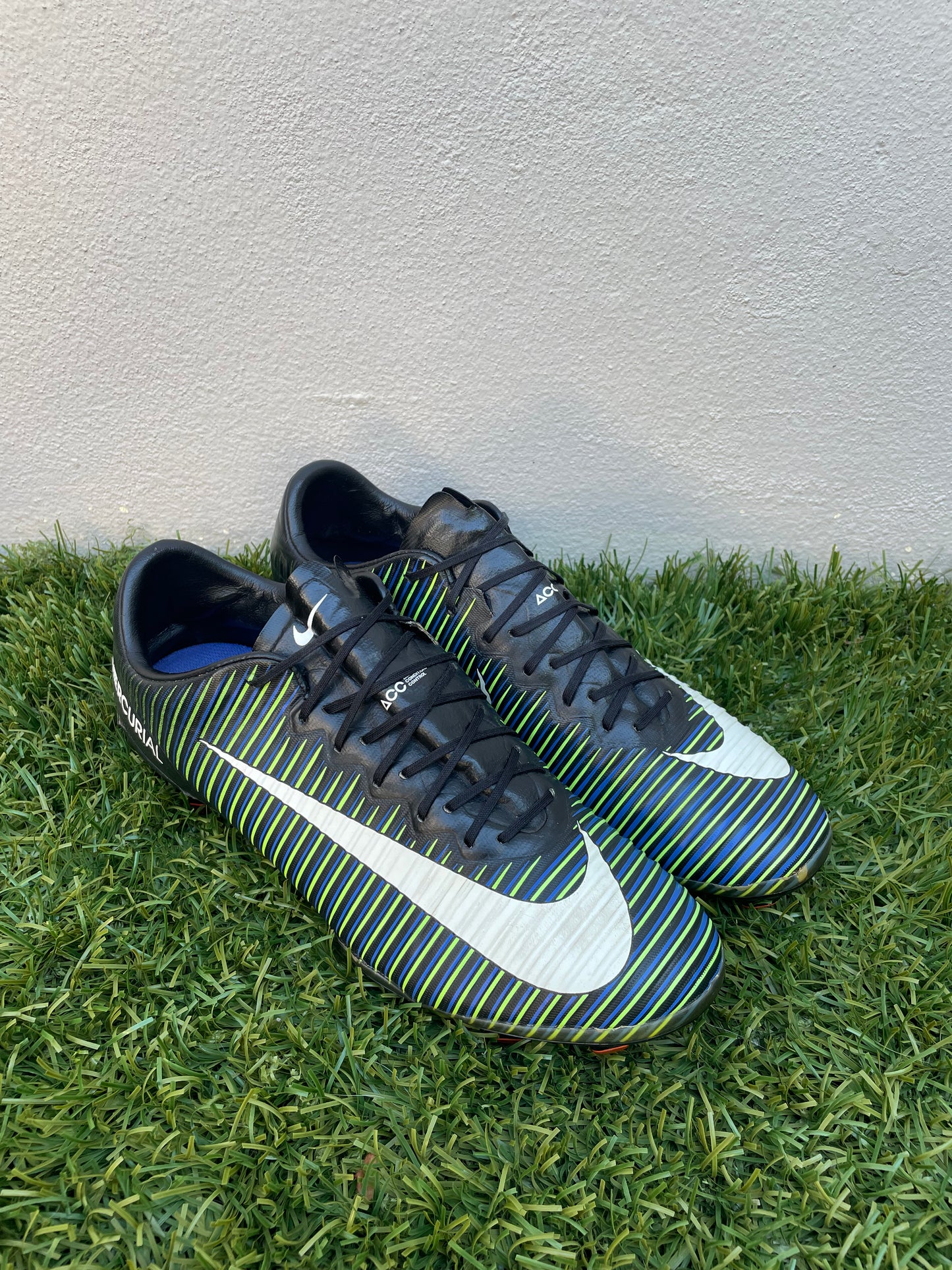 Nike Mercurial Vapor XI (8US)