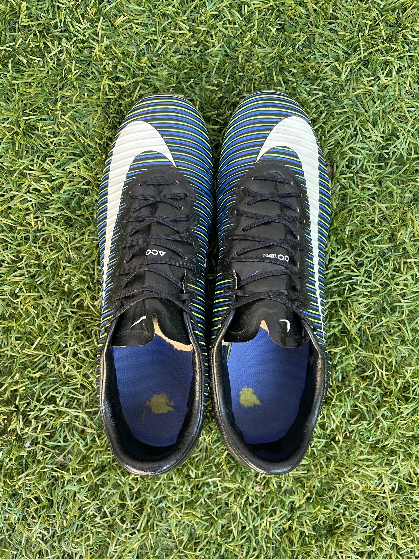 Nike Mercurial Vapor XI (8US)