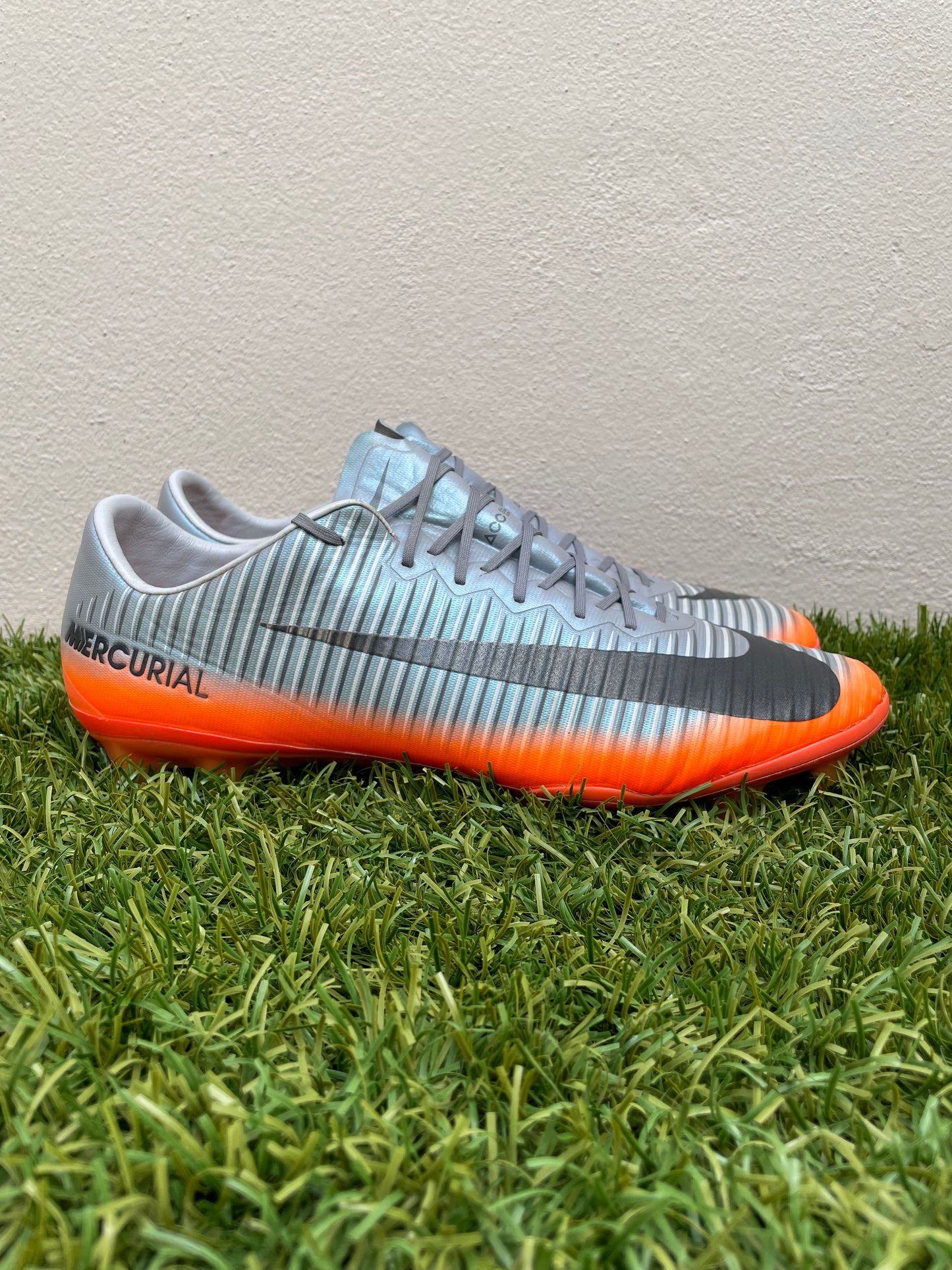 Nike Mercurial Vapor XI (11US)