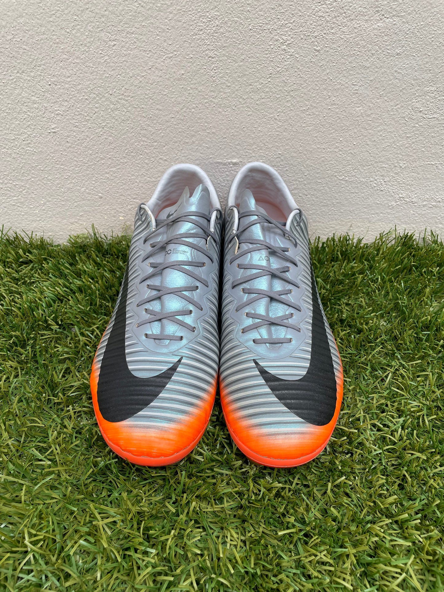 Nike Mercurial Vapor XI (11US)