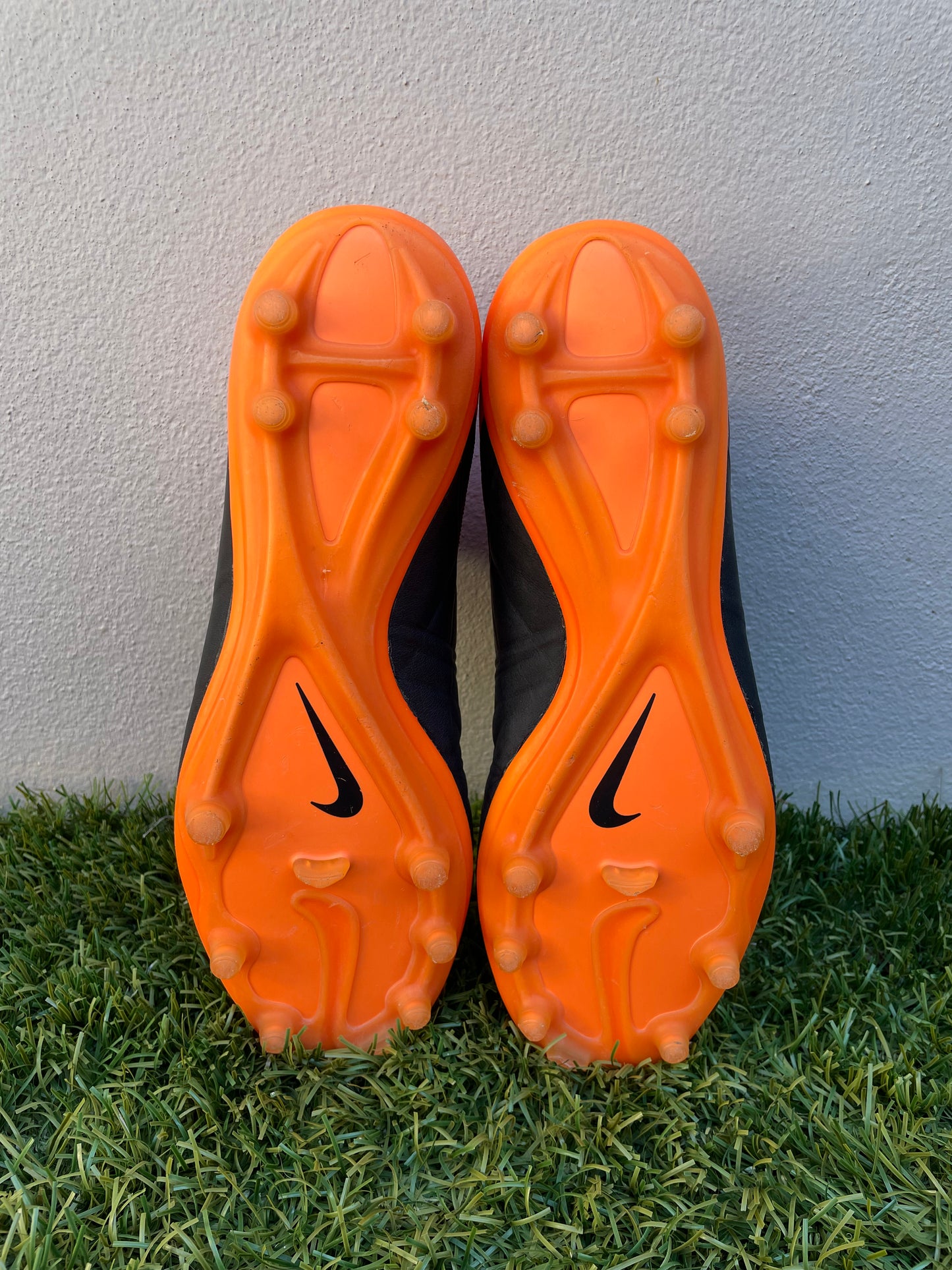 Nike Hypervenom Phantom II (10US)