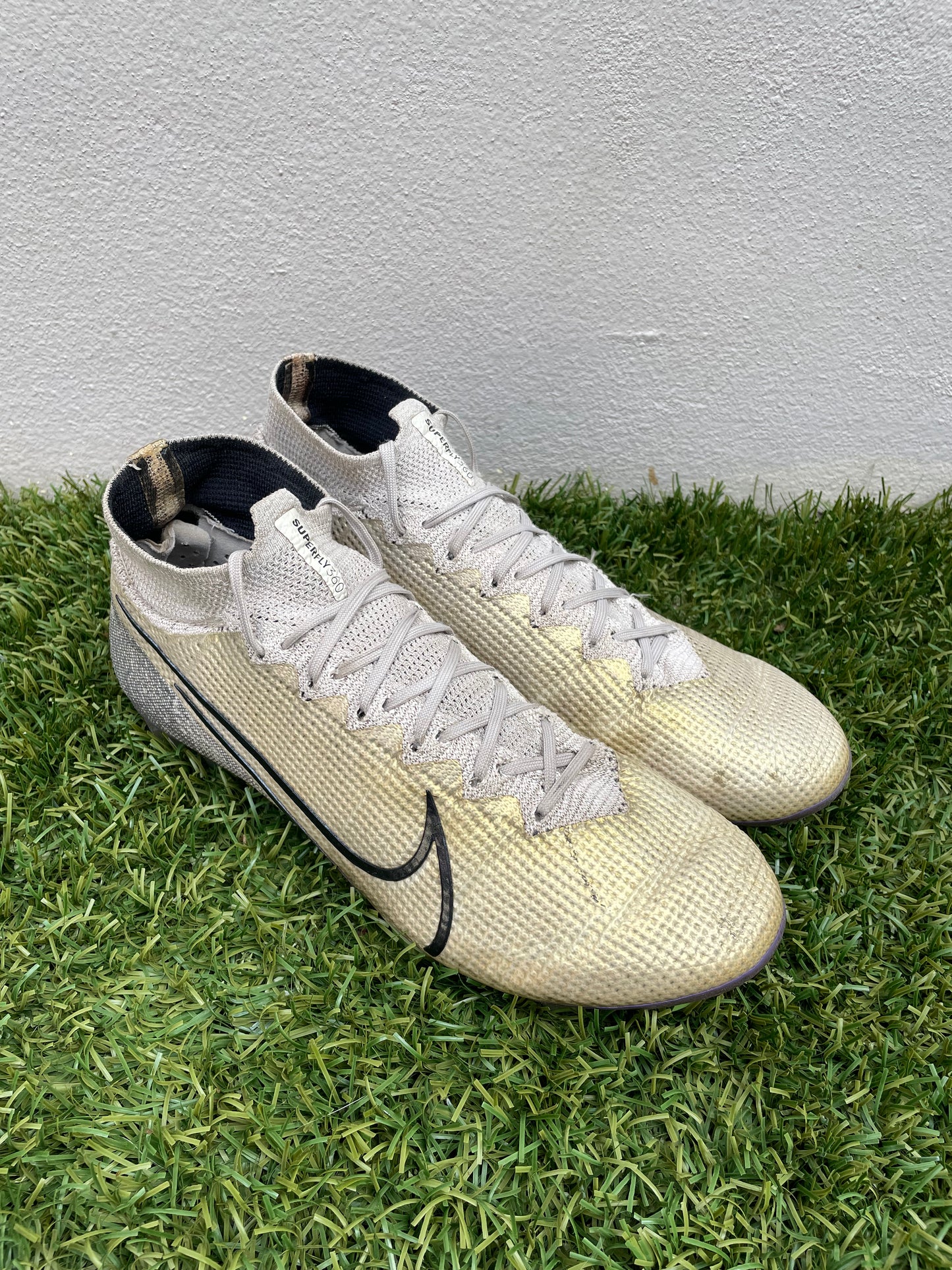 Nike Mercurial Superfly VII (9.5US)