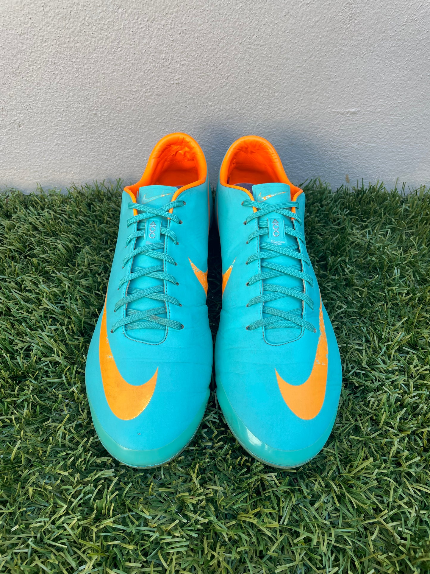 Nike Mercurial Vapor VIII (10.5US)