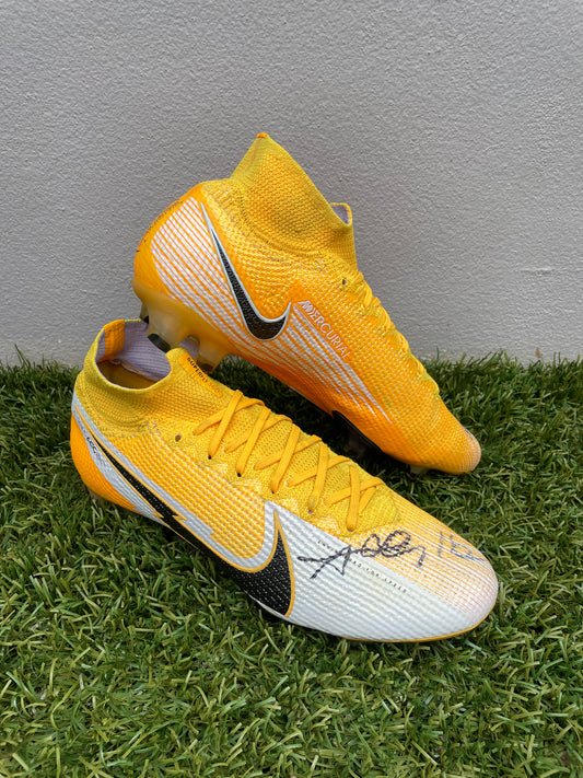 Nike Mercurial Superfly VII (9.5US)