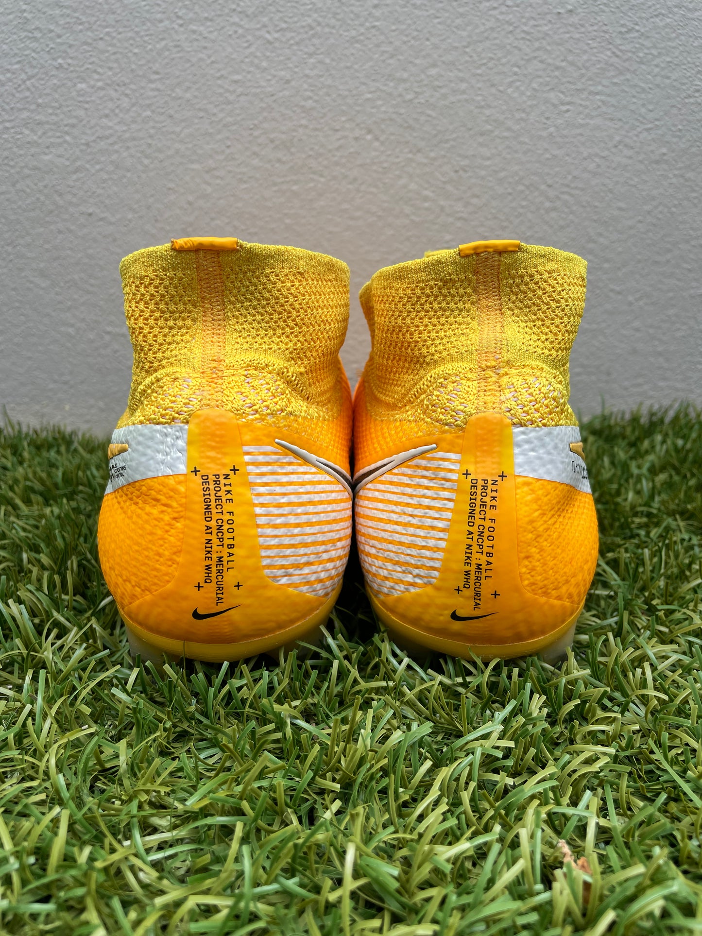 Nike Mercurial Superfly VII (9.5US)