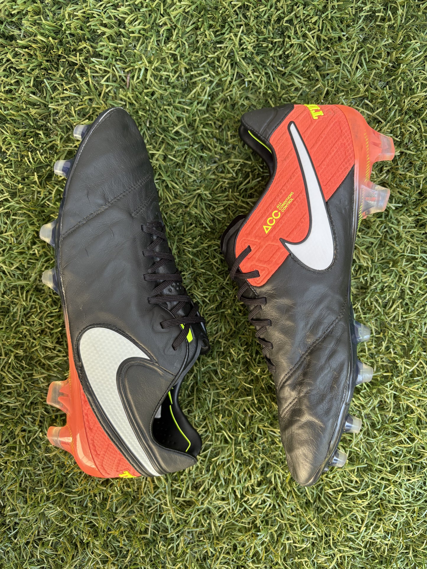 Nike Tiempo Legend VI (10US)