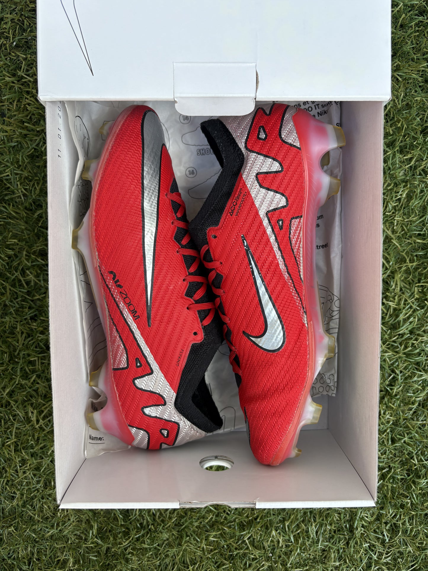 Nike Mercurial Vapor XV (9.5US)
