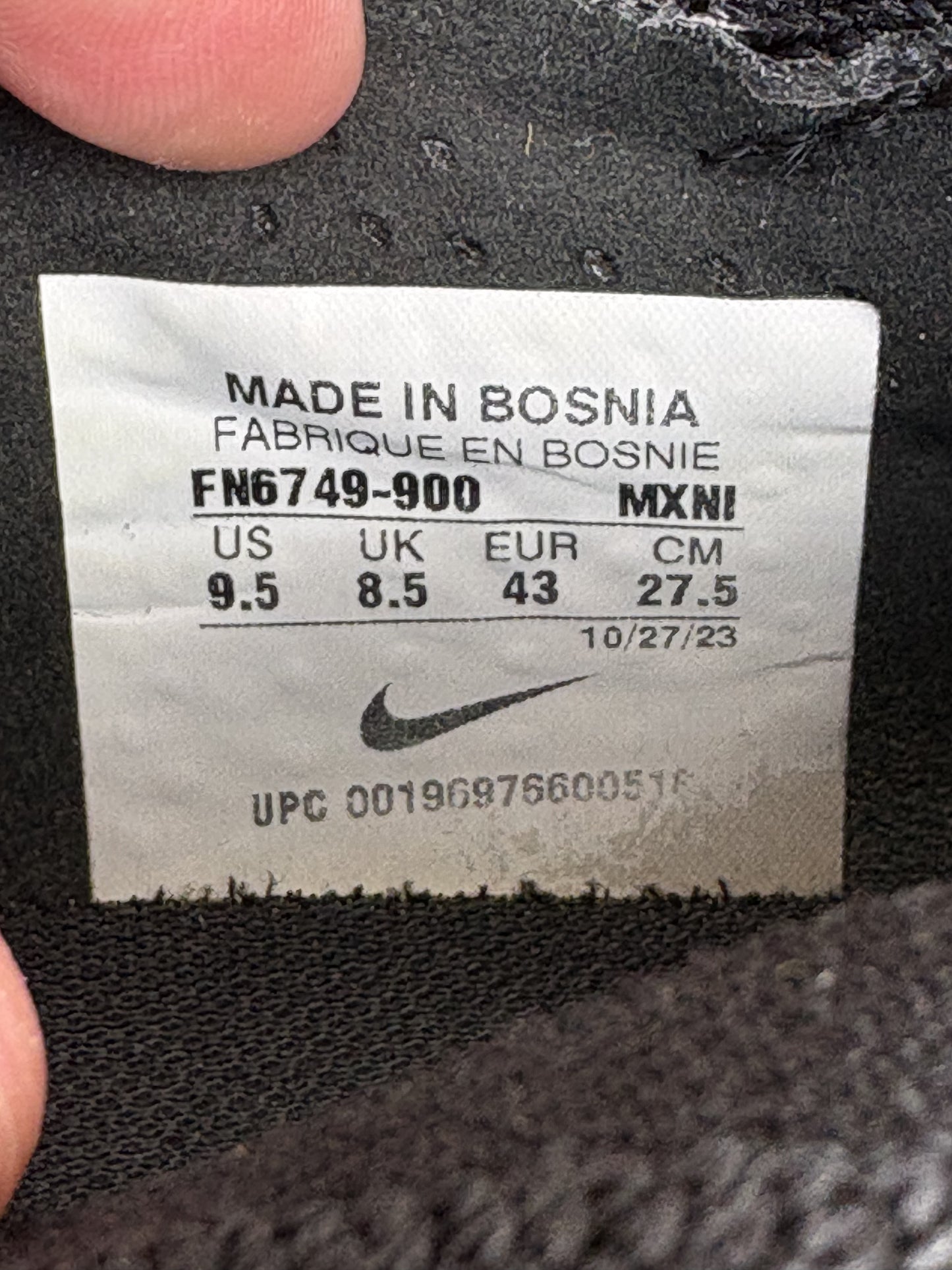 Nike Mercurial Vapor XV (9.5US)