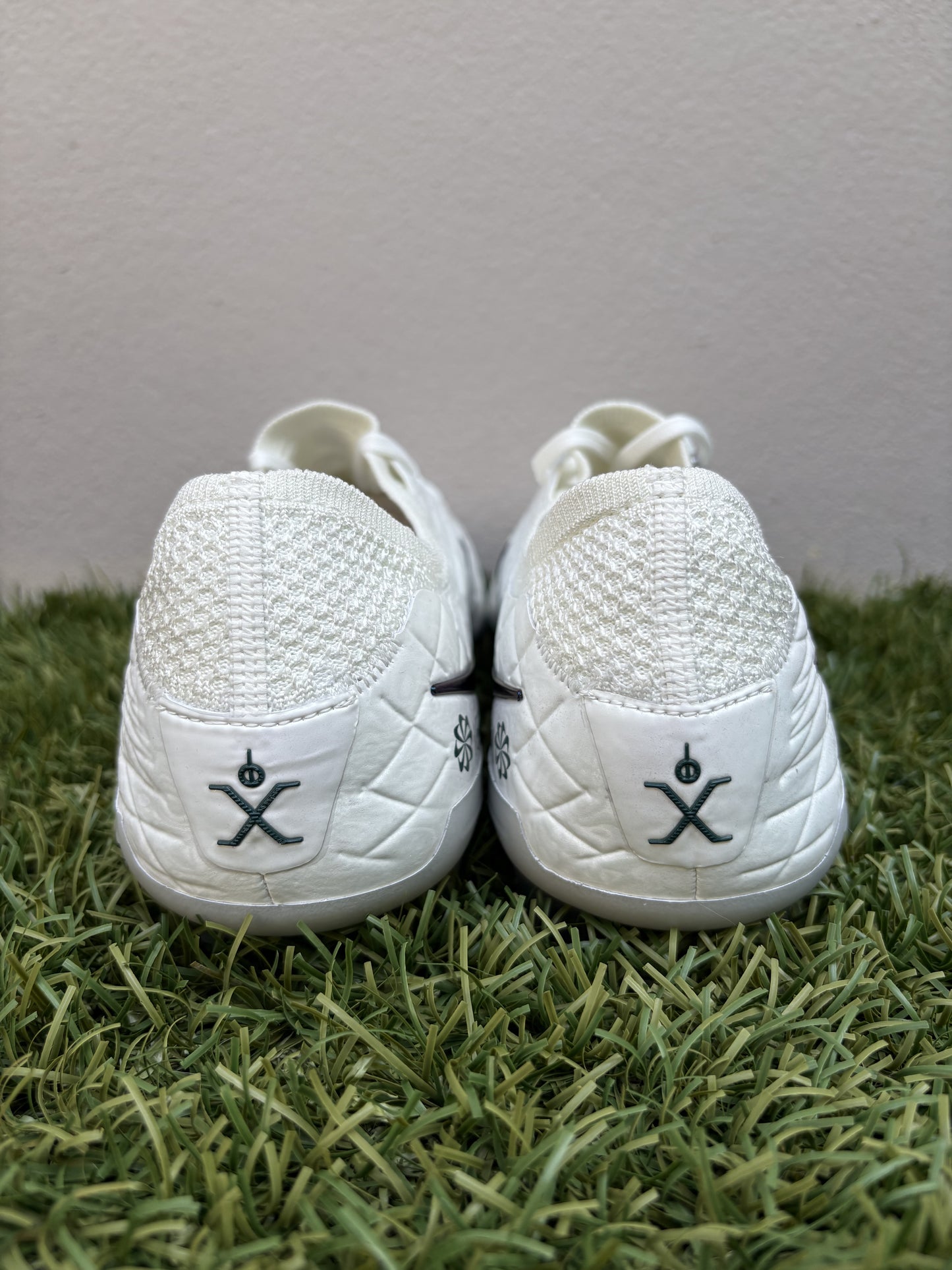 Nike Tiempo Legend X SE 'Pearl' (9US)