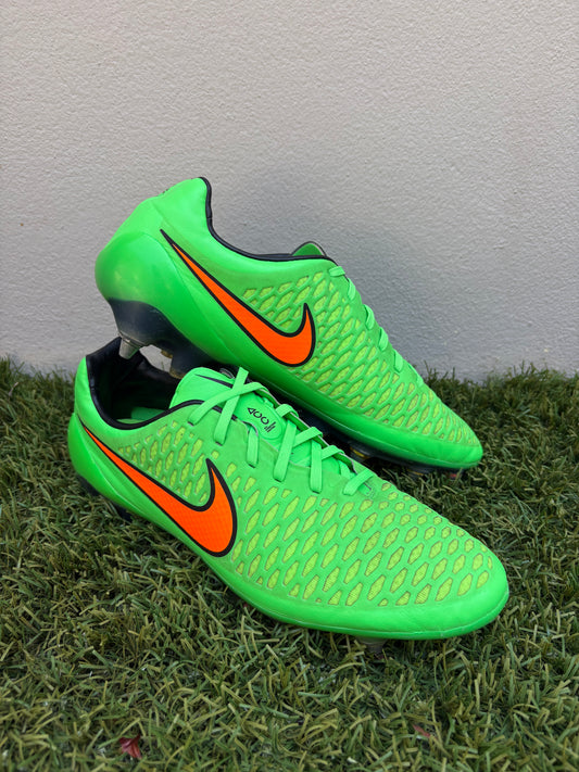 Nike Magista Opus I (11US)