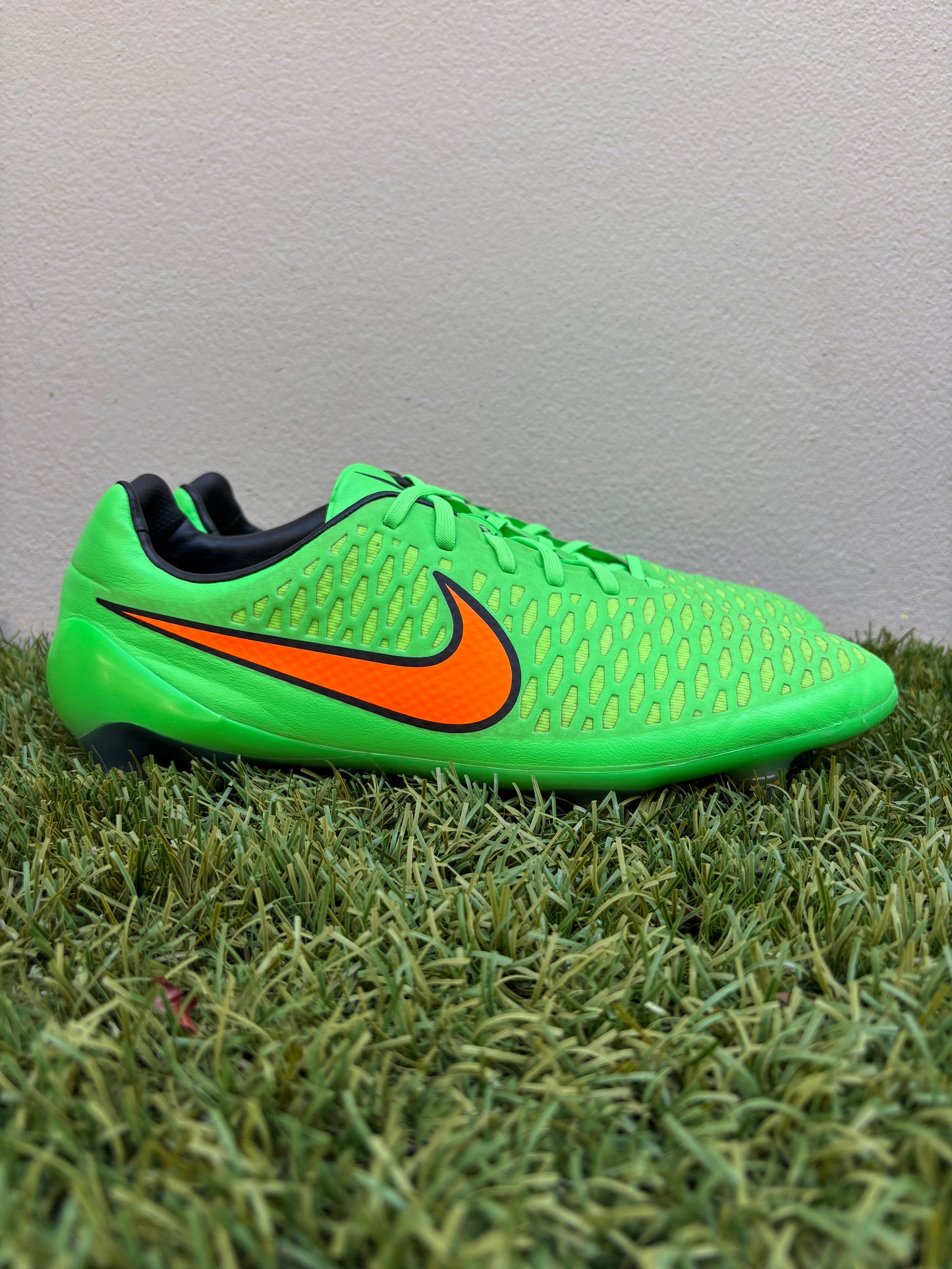 Nike Magista Opus I (11US)