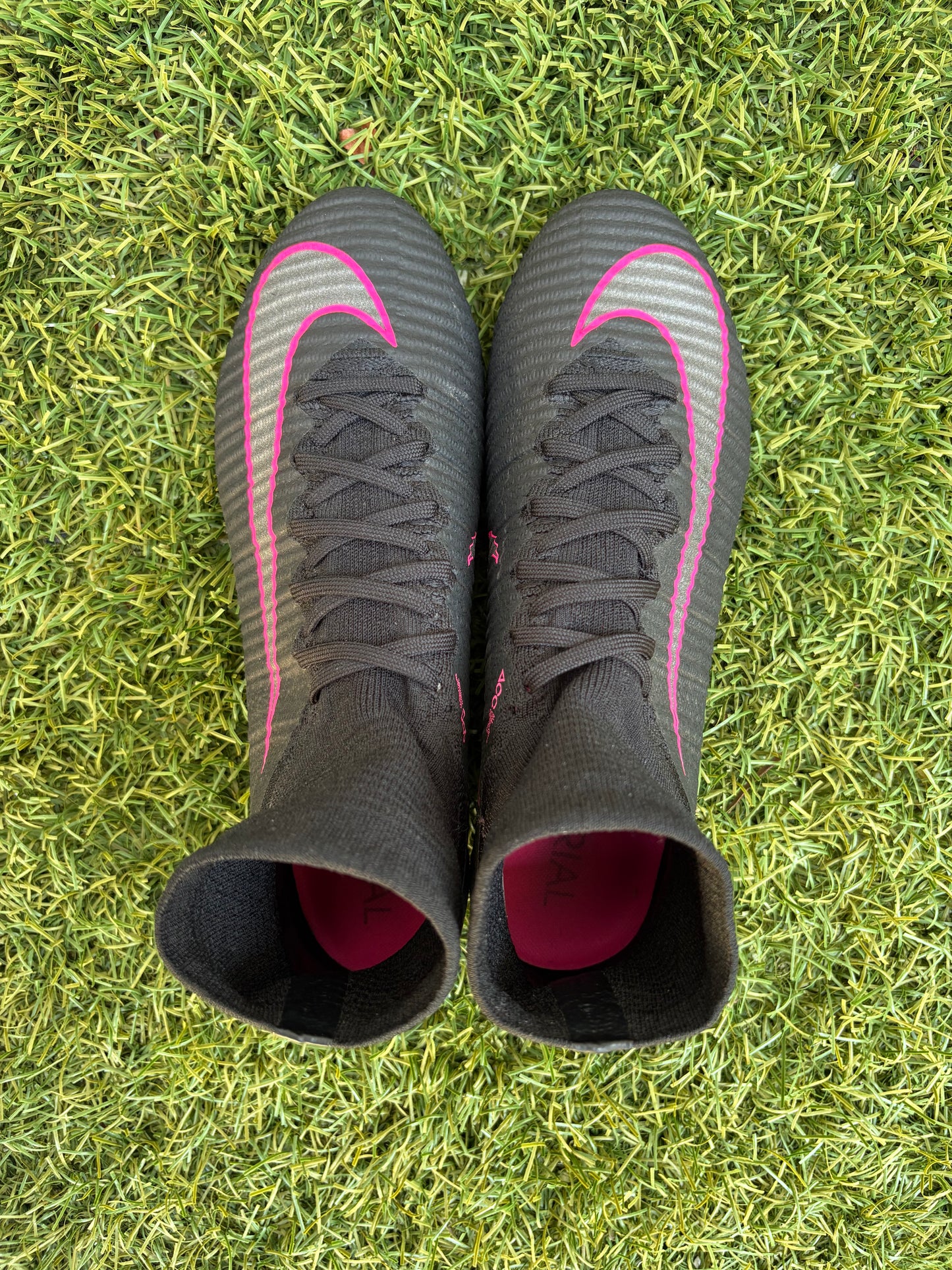 Nike Mercurial Superfly V (8.5US)