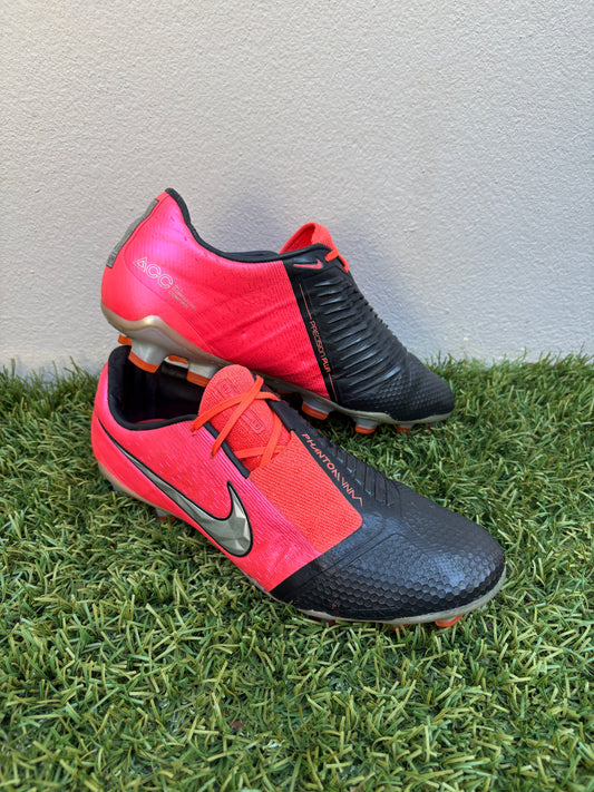 Nike Phantom Venom Elite (8.5US)
