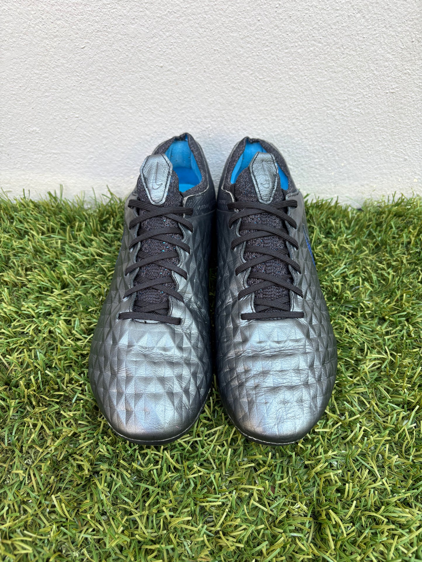 Nike Tiempo Legend VIII (8.5US)