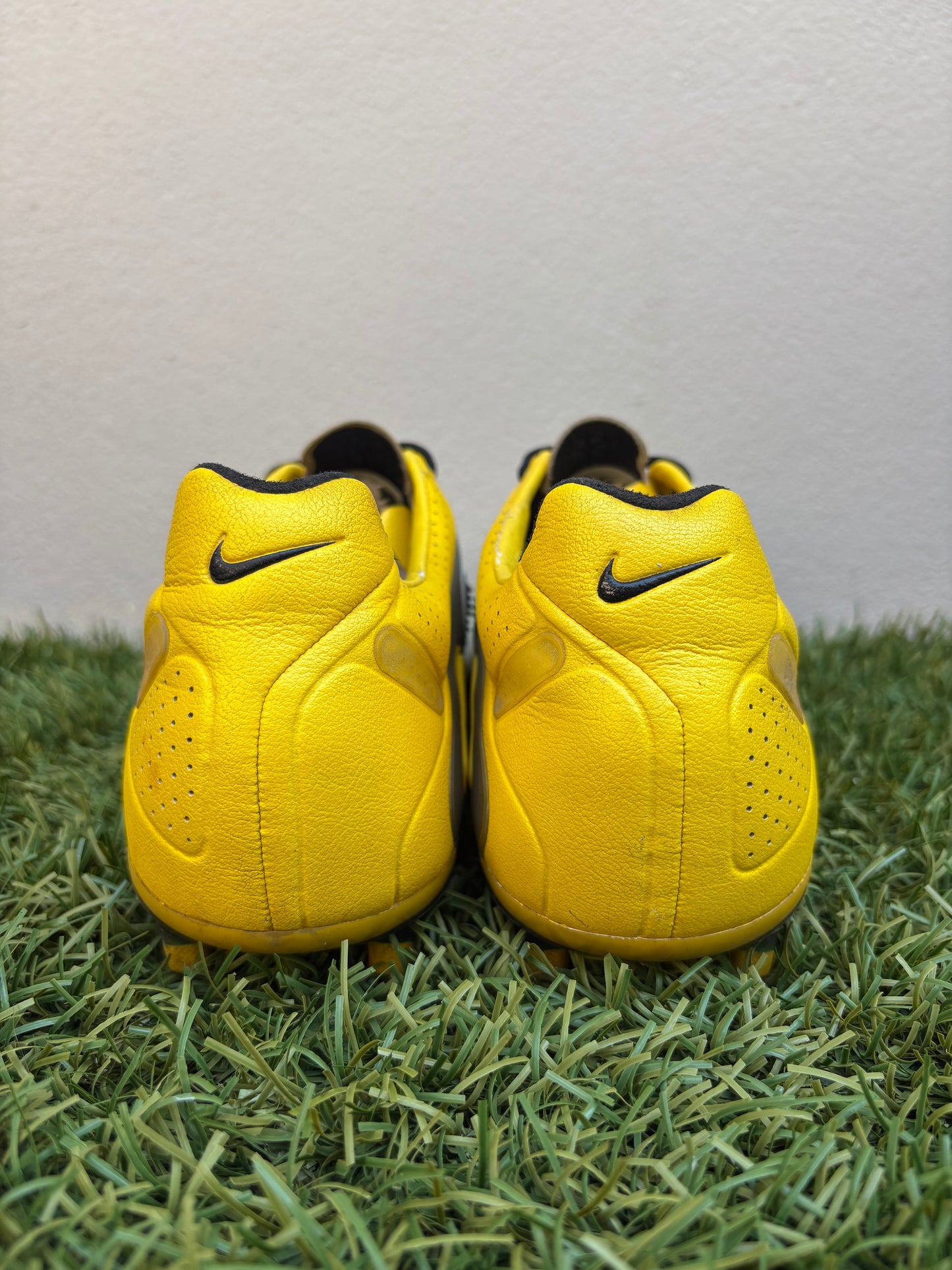 Nike CTR360 Maestri II (10.5US)