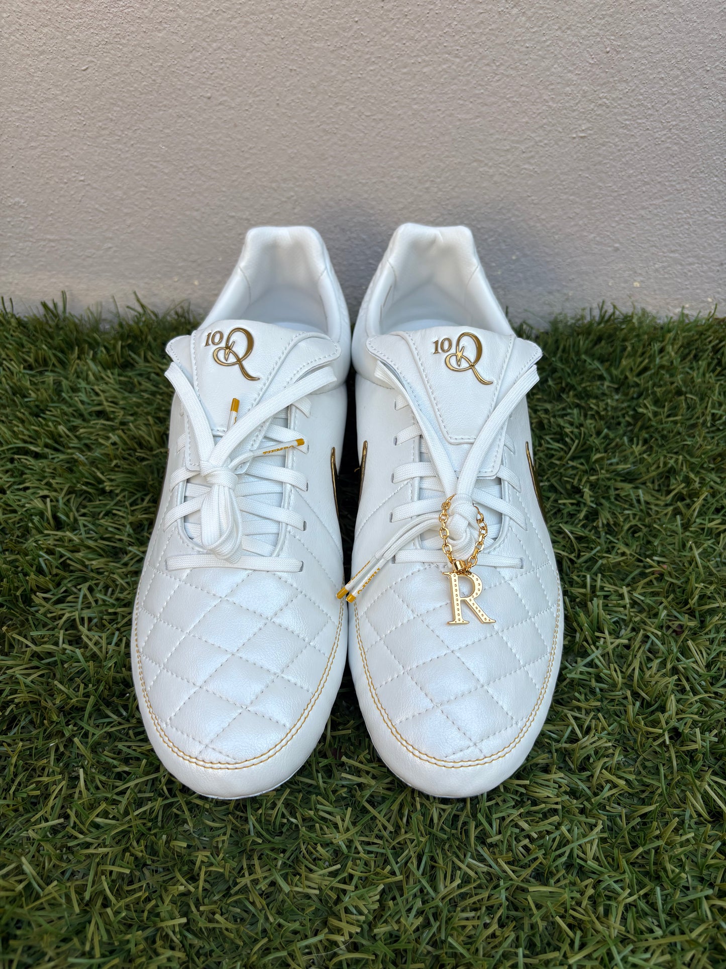 Nike Tiempo Legend SE R10 (10US)