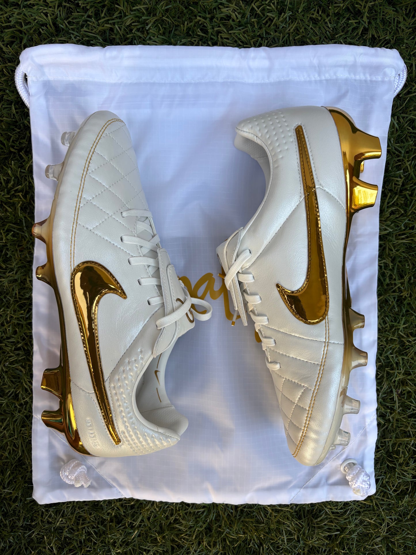 Nike Tiempo Legend SE R10 (10US)