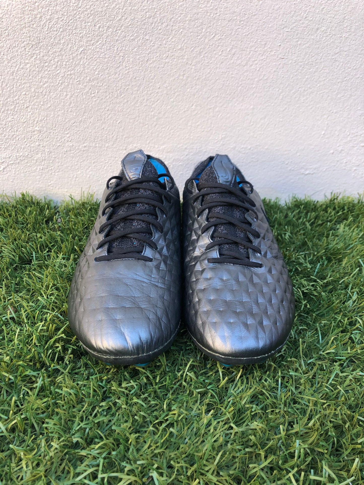 Nike Tiempo Legend VIII (9US)