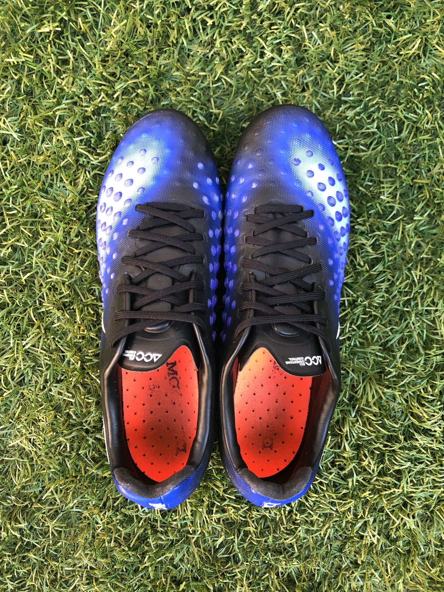 Nike Magista Opus II (8.5US)