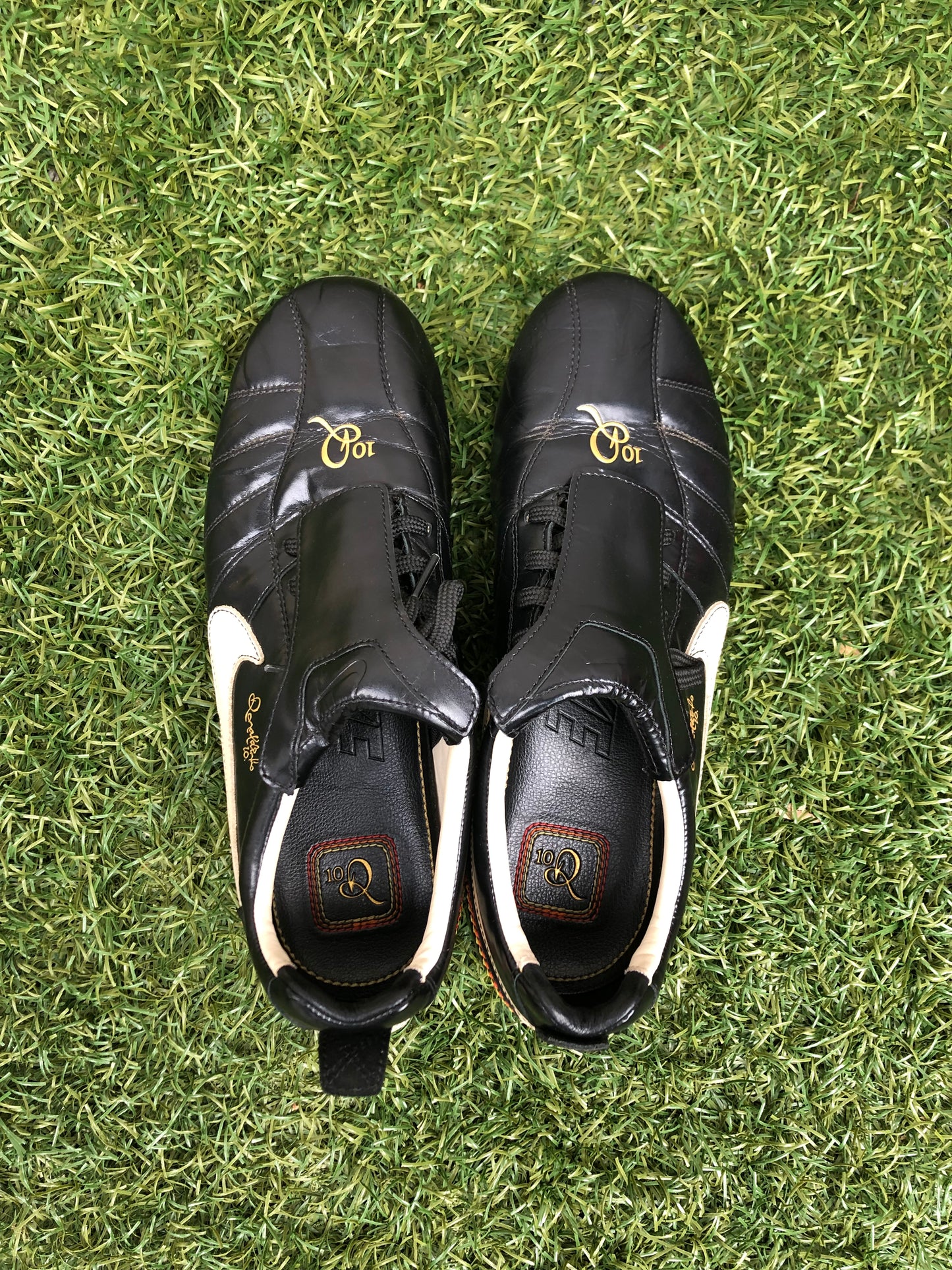 Nike Tiempo Ronaldinho 10R (8.5US)