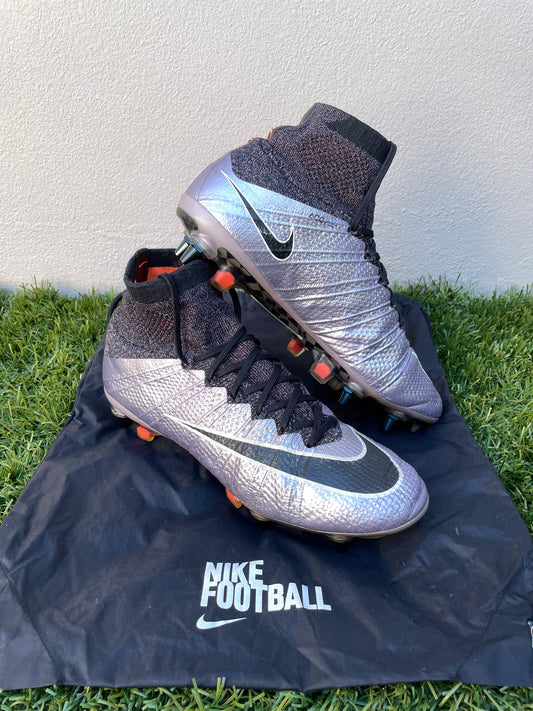 Nike Mercurial Superfly IV (8US)