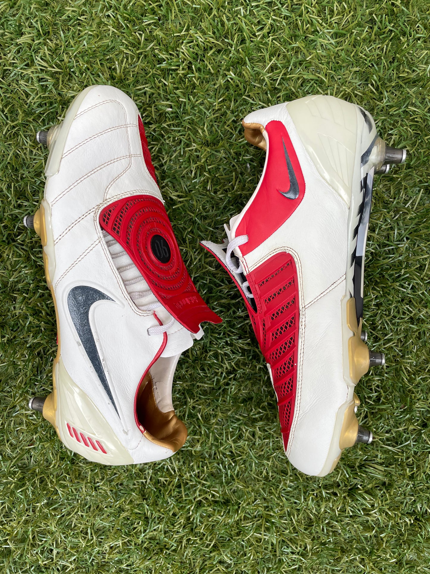 Nike Total90 Laser II (10.5US)