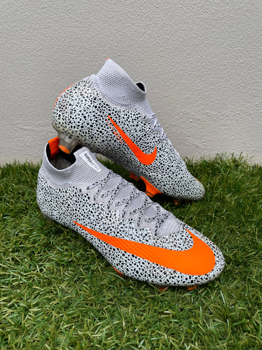 Nike Mercurial Superfly VII (7.5US)
