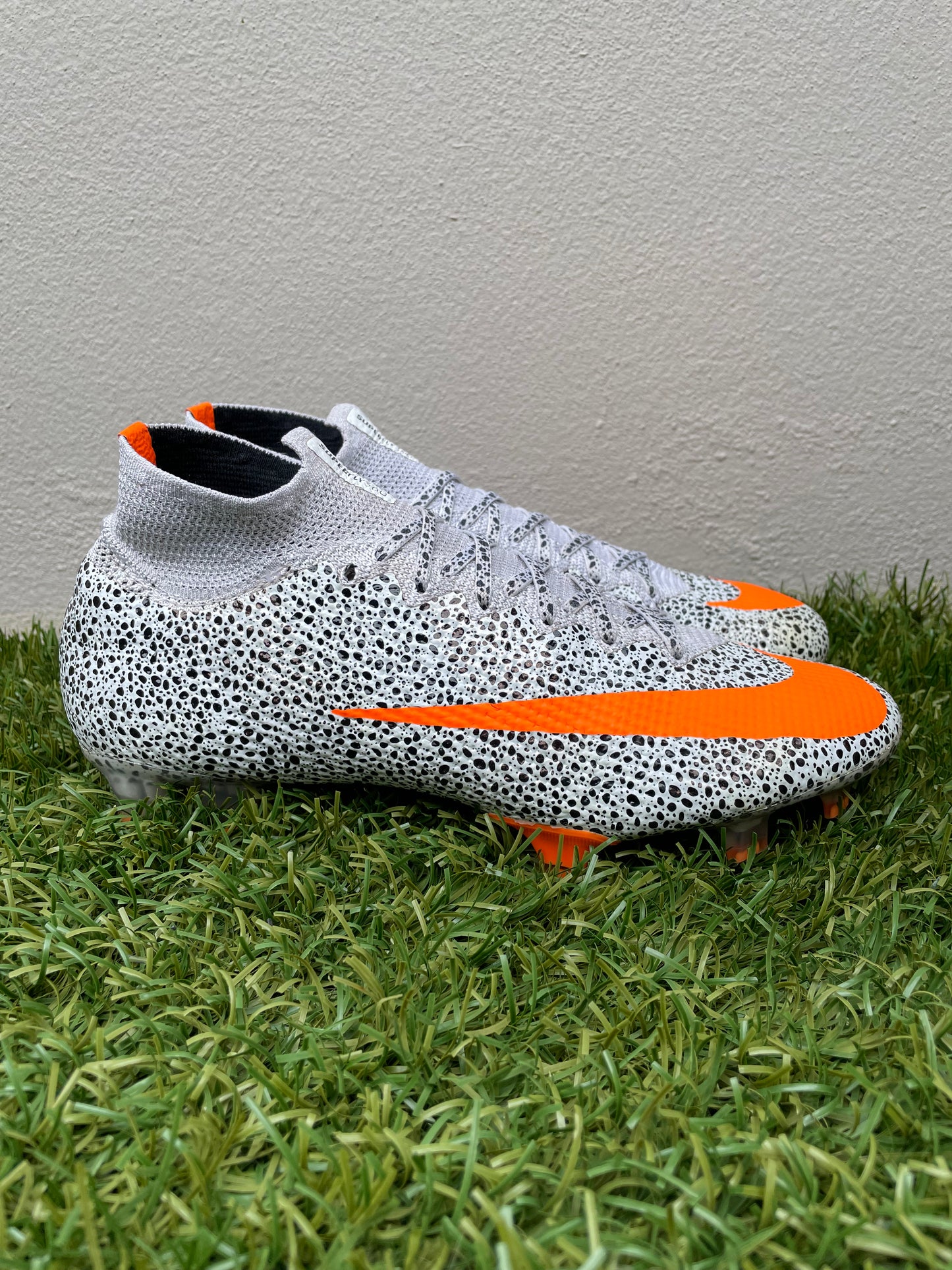 Nike Mercurial Superfly VII (7.5US)
